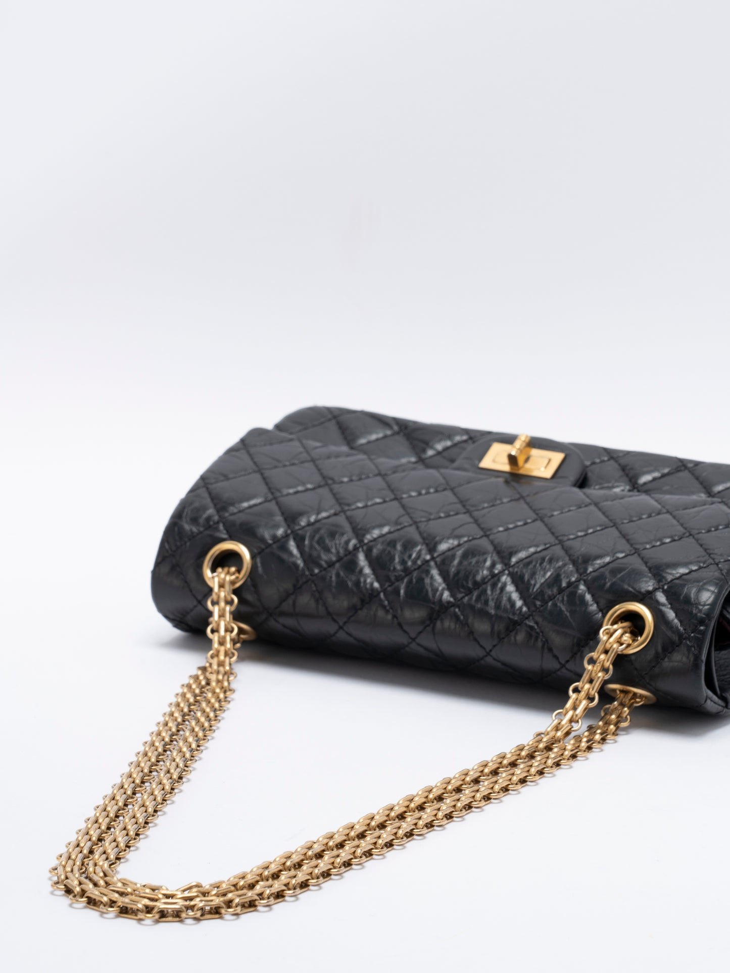 シャネル Wフラップ 2.55 チェーンショルダーバッグ カーフスキン ブラック ゴールド金具