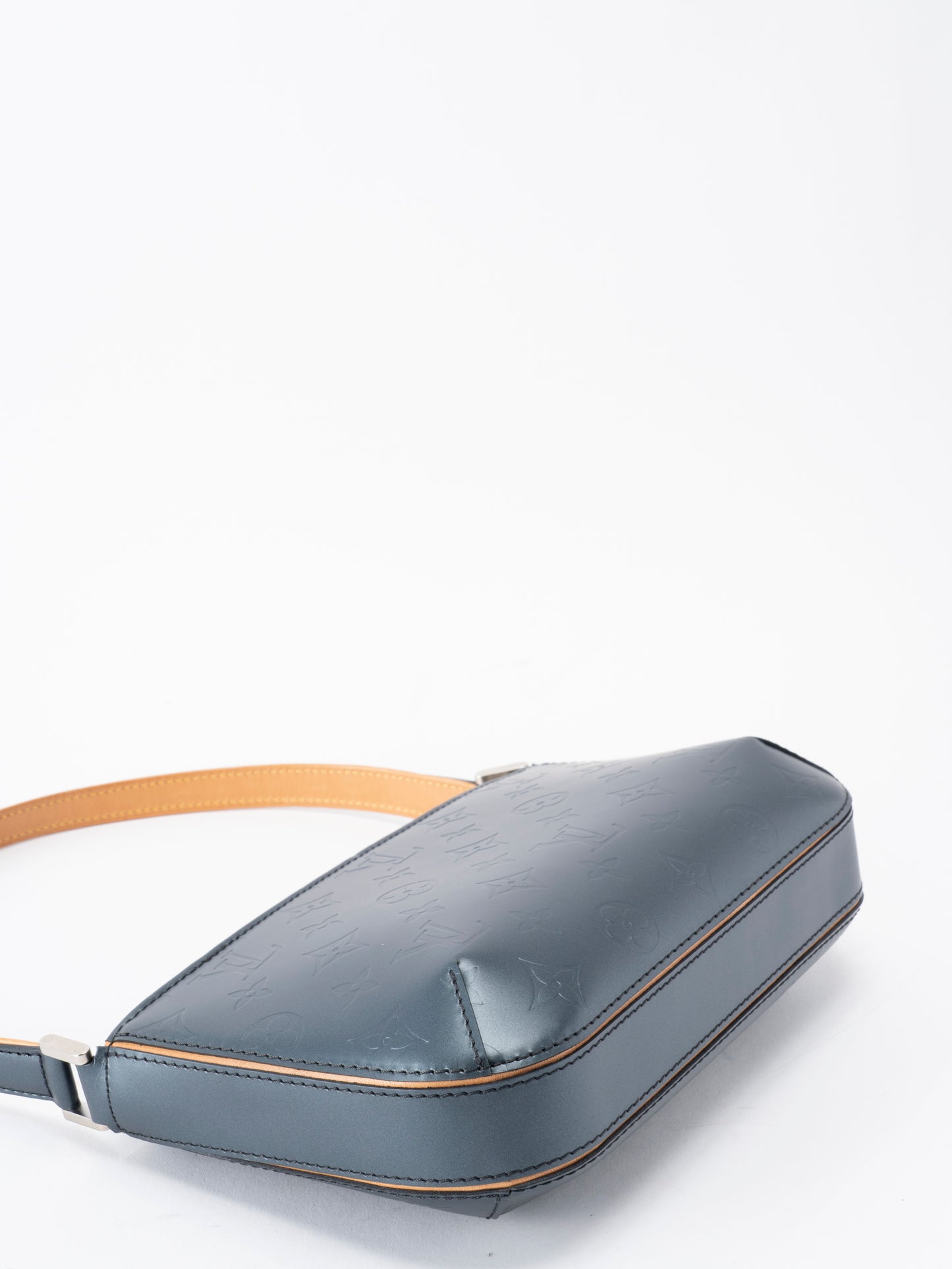 ルイ・ヴィトン M55145 ファウラー ショルダーバッグ モノグラムマット ネイビー シルバー金具