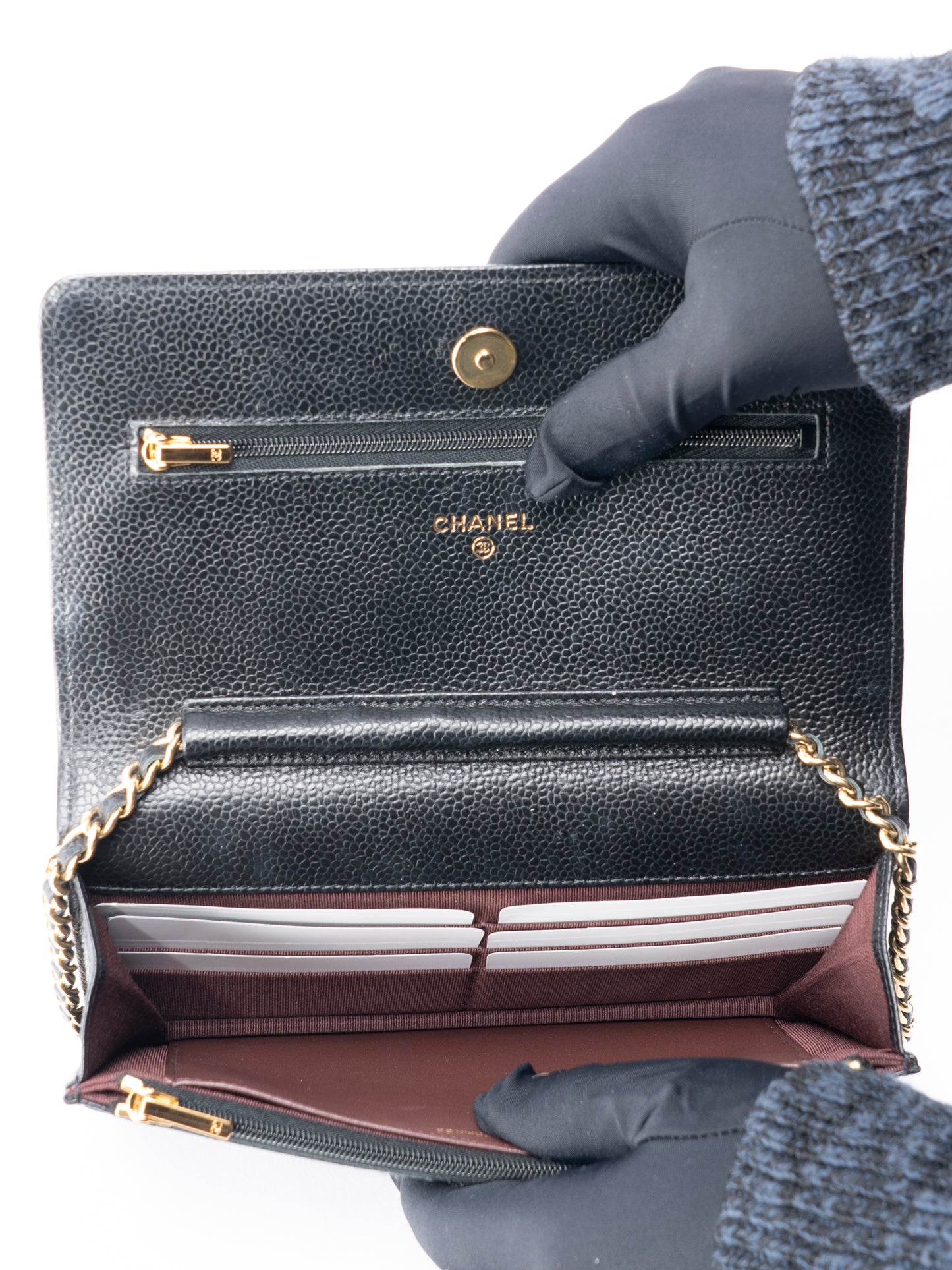 シャネル マトラッセ シリアルプレート チェーンウォレット キャビアスキン ブラック ゴールド金具