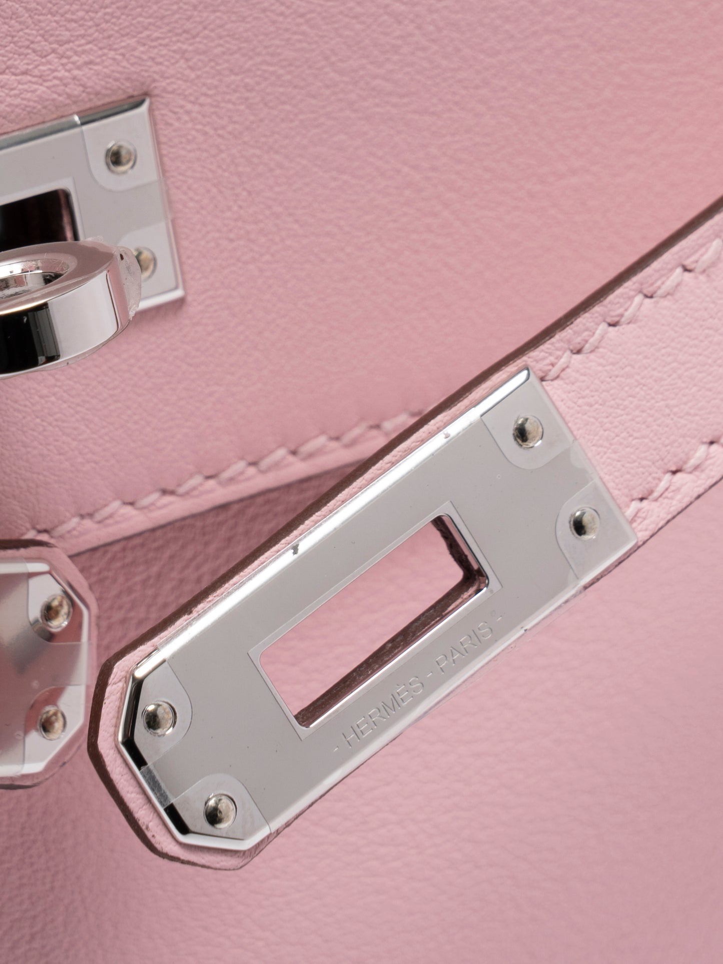 エルメス ケリー25 ハンドバッグ 内縫い K刻:2025年 スイフト ローズサクラ シルバー金具 新品