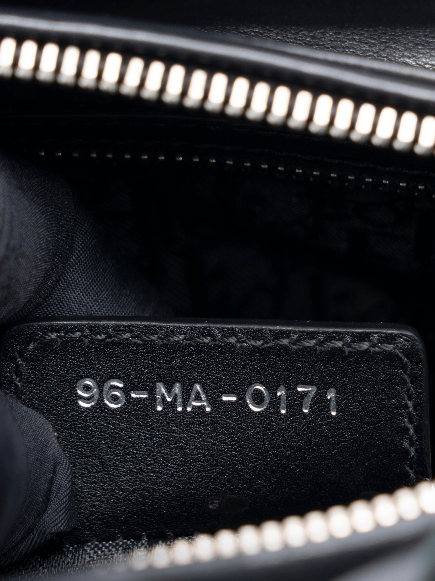 ディオール レディディオール カナージュ ミディアム ハンドバッグ レザー ブラック シルバー金具