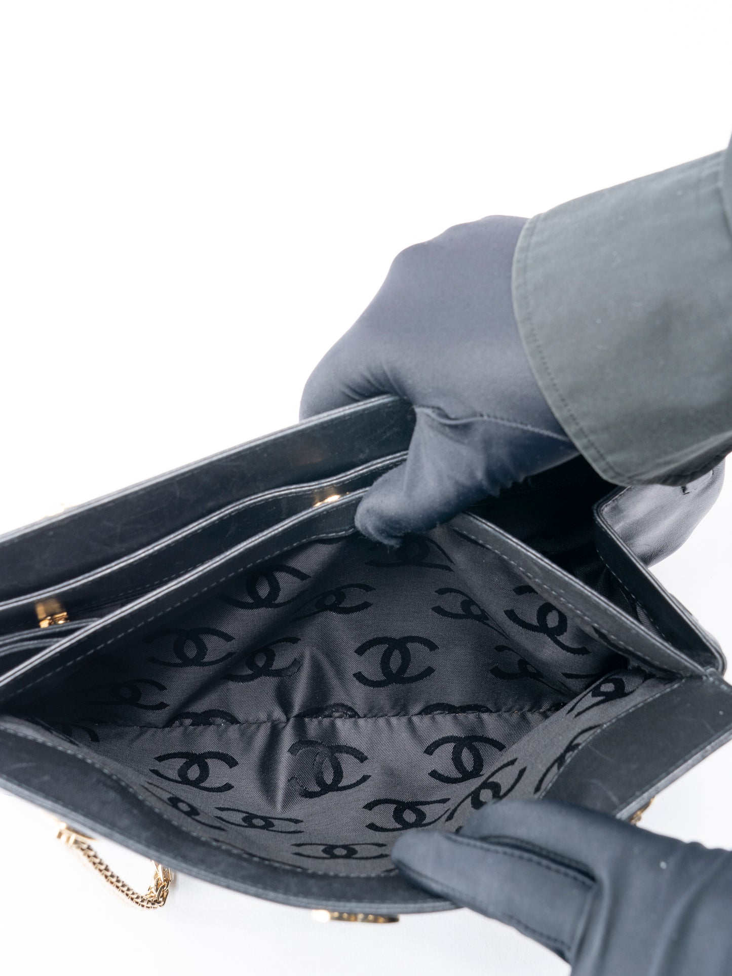 シャネル ビコローレ チェーントートバッグ ラムスキン ブラック ゴールド金具