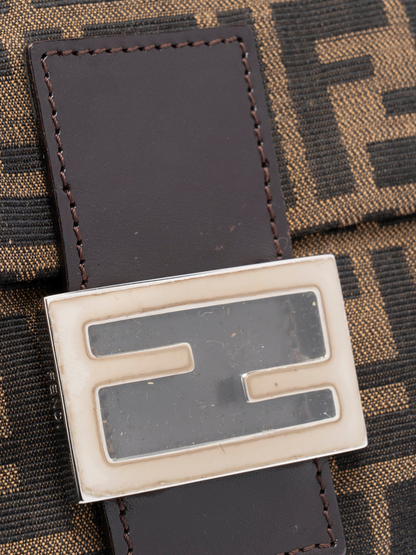 フェンディ ズッカ マンマバケット ショルダーバッグ キャンバス ブラウン シルバー金具