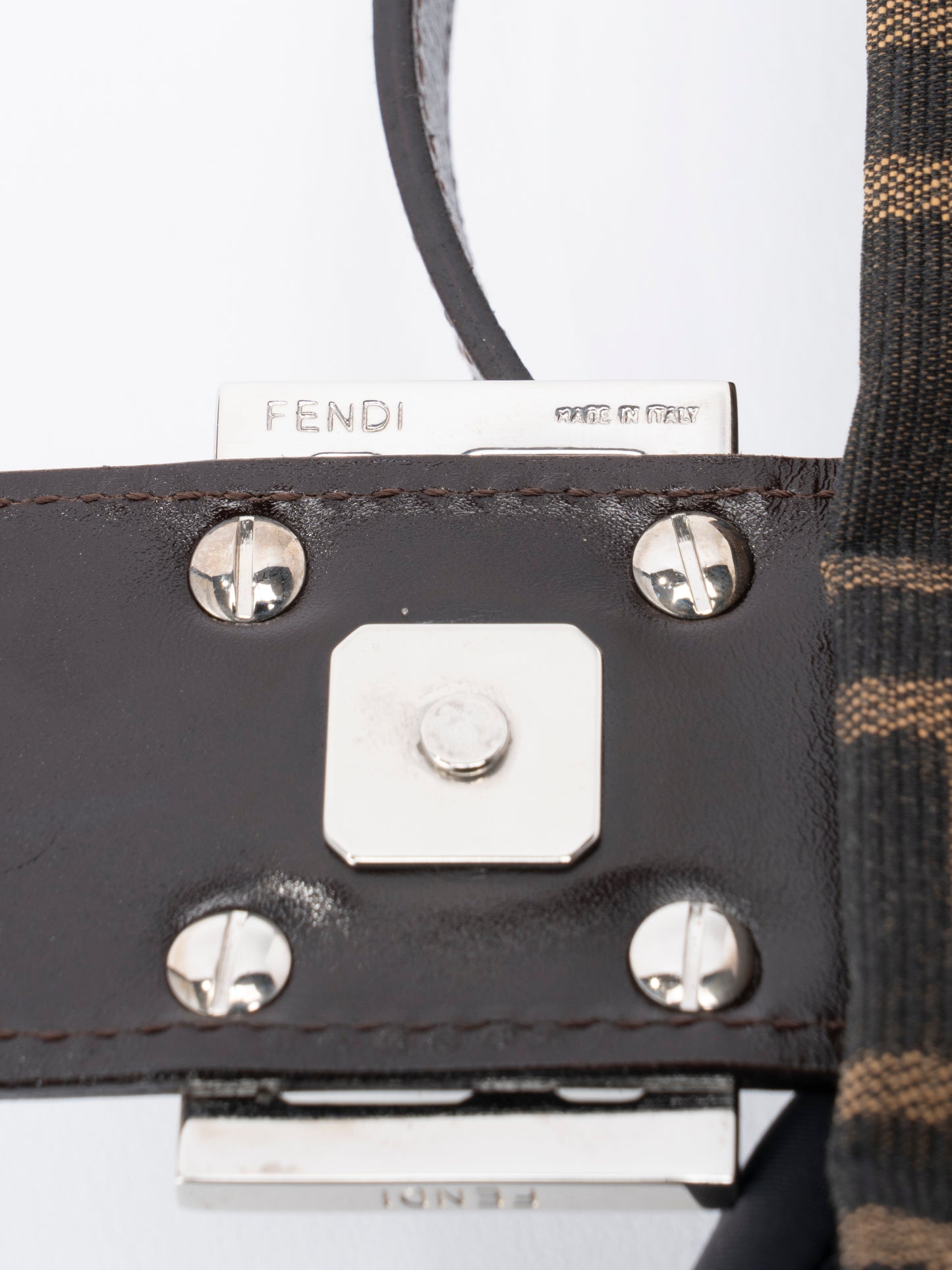 フェンディ ズッカ マンマバケット ショルダーバッグ キャンバス ブラウン シルバー金具
