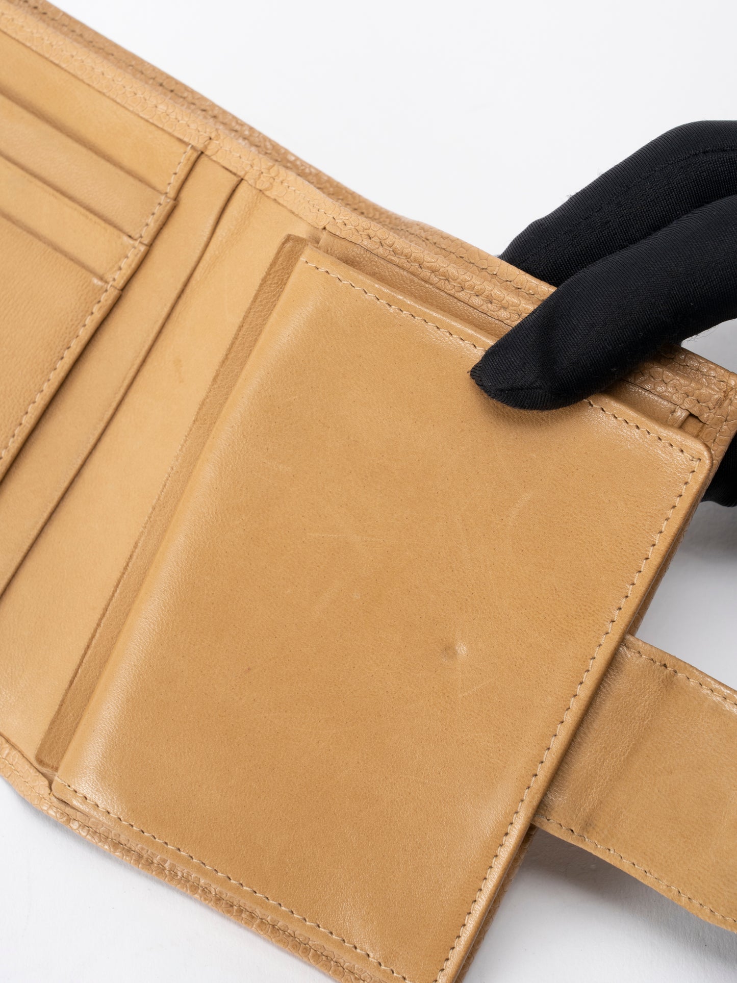 シャネル ビコローレ 二つ折り財布 キャビアスキン ベージュ ゴールド金具