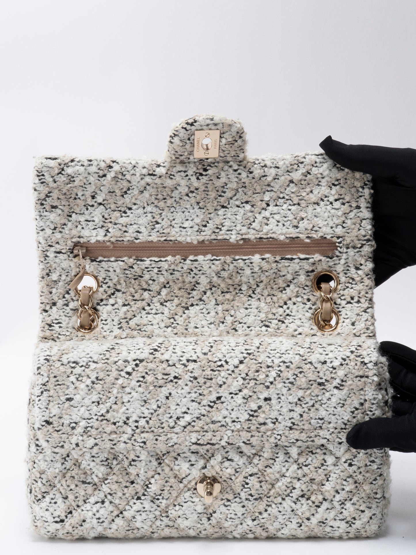 シャネル Wフラップ マトラッセ25 ショルダーチェーンバッグ ツイード マルチカラー ゴールド金具