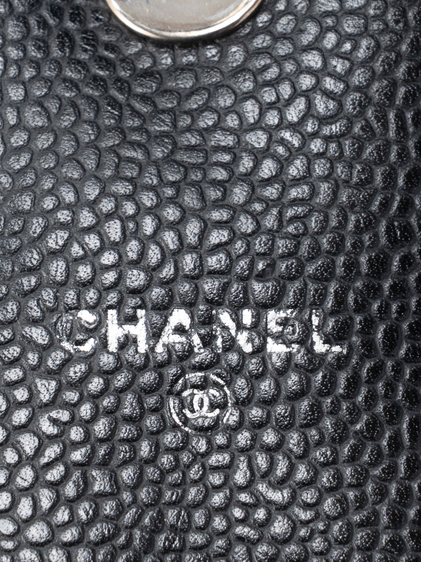 シャネル ココマーク ハーフムーン チェーンウォレット キャビアスキン ブラック シルバー金具