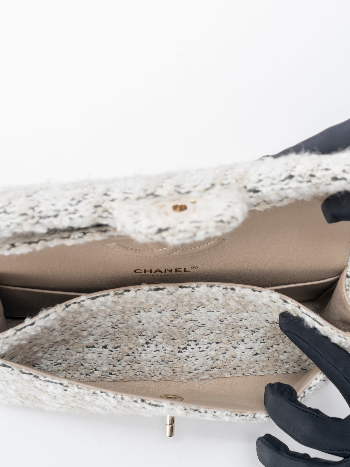 シャネル Wフラップ マトラッセ25 ショルダーチェーンバッグ ツイード マルチカラー ゴールド金具