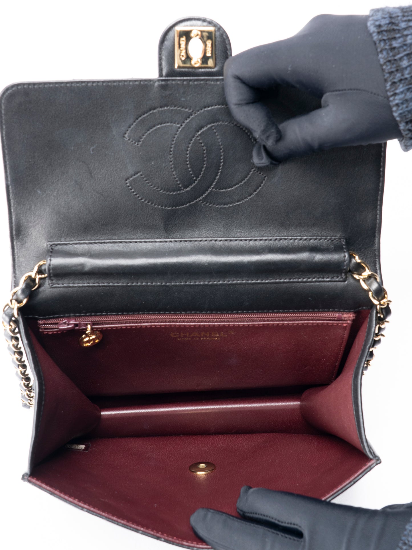 シャネル マトラッセ ターンロック シングルフラップ チェーンショルダーバッグ ラムスキン ブラック ゴールド金具