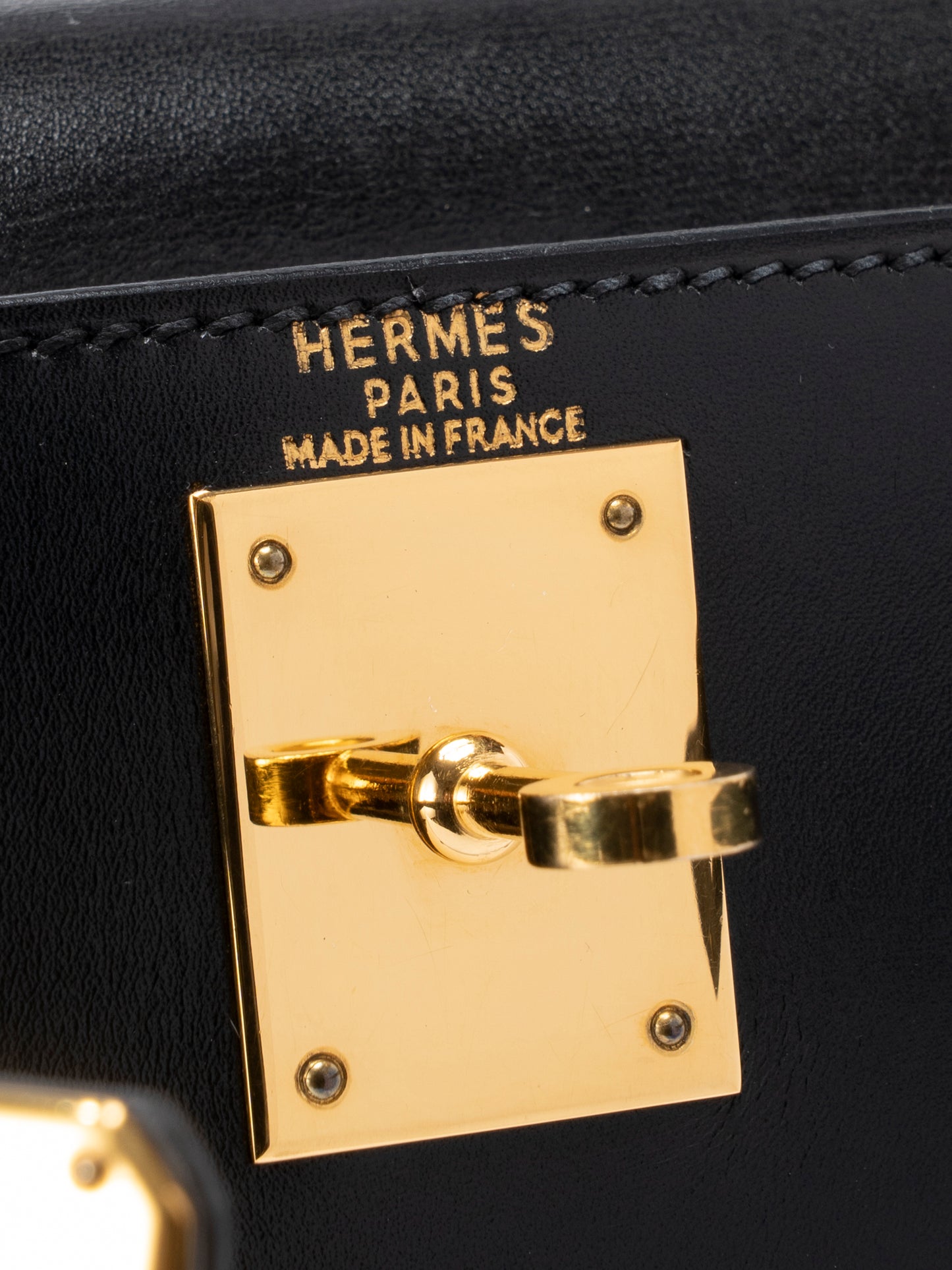 エルメス ケリー28 ハンドバッグ 外縫い 〇Z刻:1996年 ボックスカーフ ブラック89 ゴールド金具