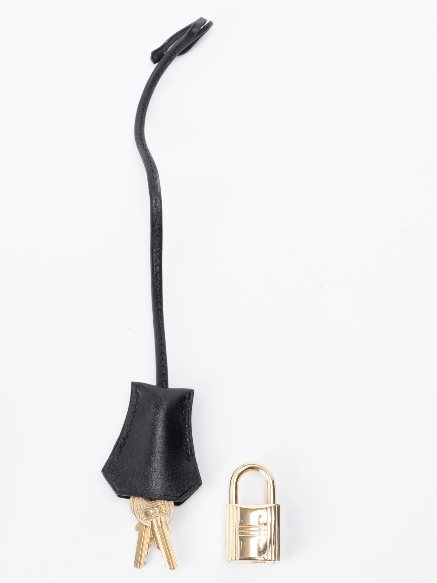 エルメス ケリー28 ハンドバッグ 外縫い 〇Z刻:1996年 ボックスカーフ ブラック89 ゴールド金具