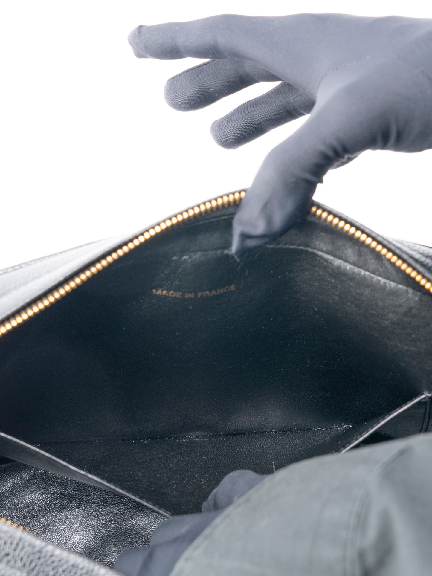 シャネル マトラッセ ターンロック チェーンカメラバッグ キャビアスキン ブラック ゴールド金具