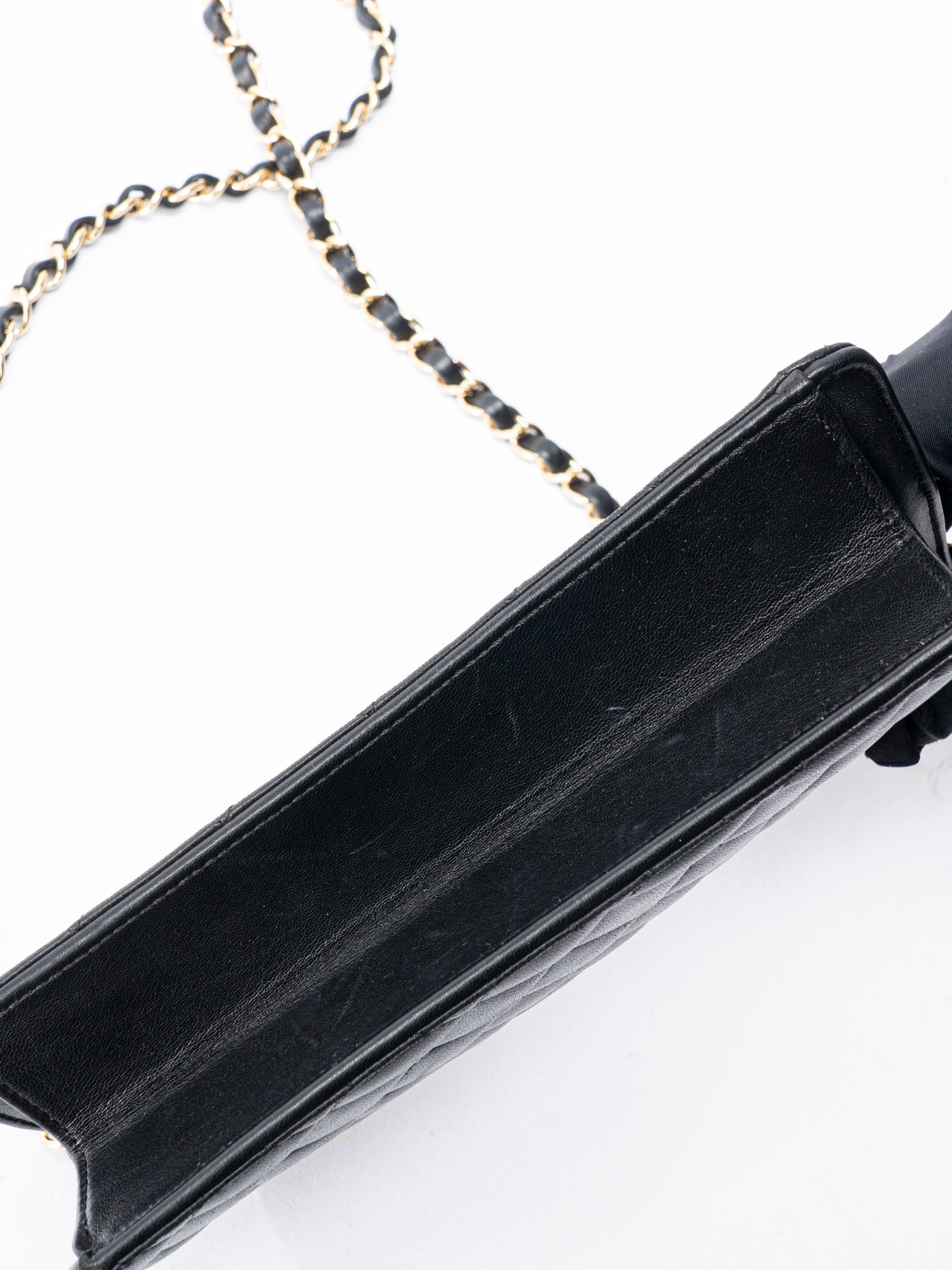 シャネル マトラッセ ターンロック シングルフラップ チェーンショルダーバッグ ラムスキン ブラック ゴールド金具