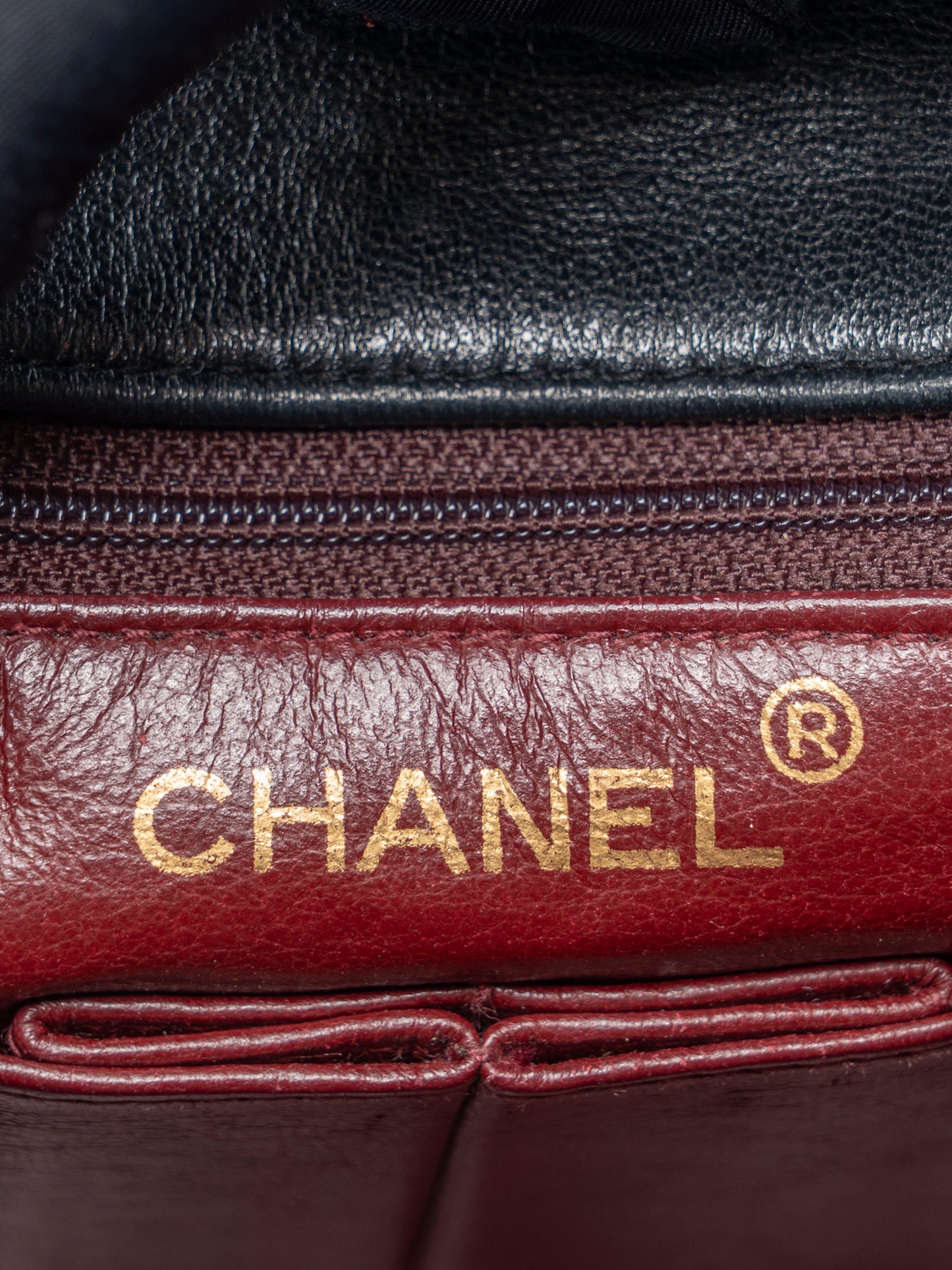 シャネル ミニマトラッセ20 チェーンショルダーバッグ ラムスキン ブラック ゴールド金具