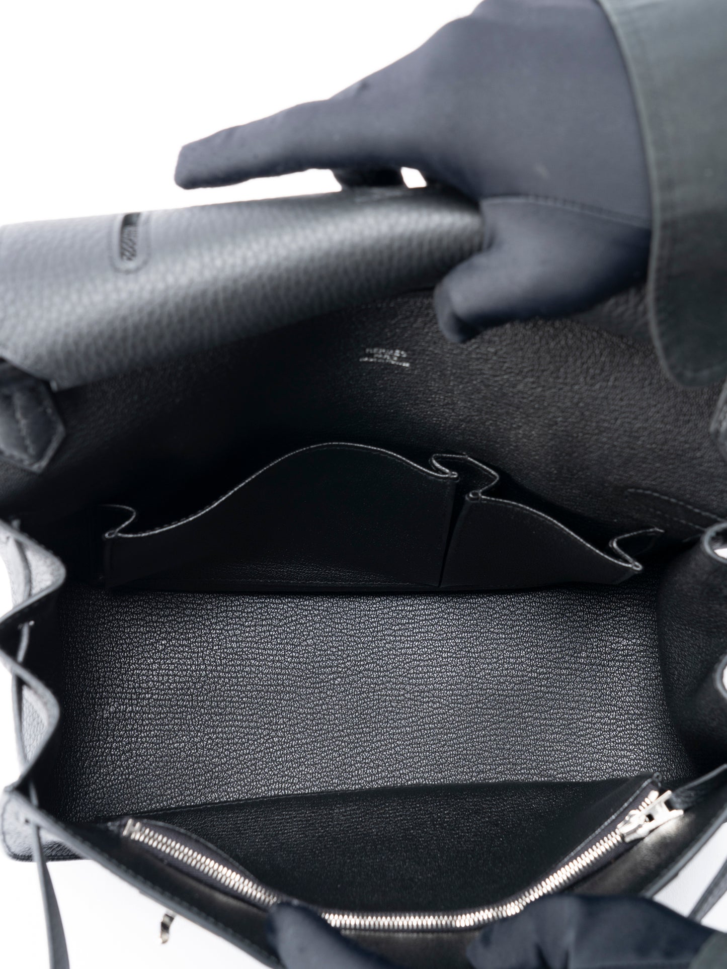 エルメス ジプシエール28 ショルダーバッグ W刻:2024年 トリヨンクレマンス ブラック シルバー金具