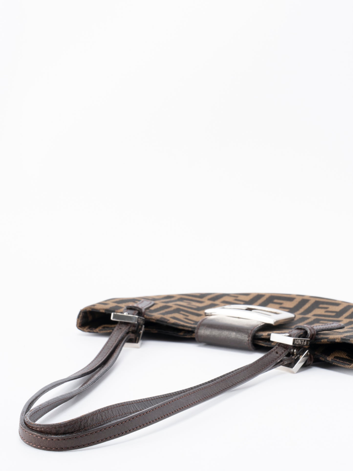 フェンディ ズッカ ショルダーバッグ キャンバス ブラウン シルバー金具