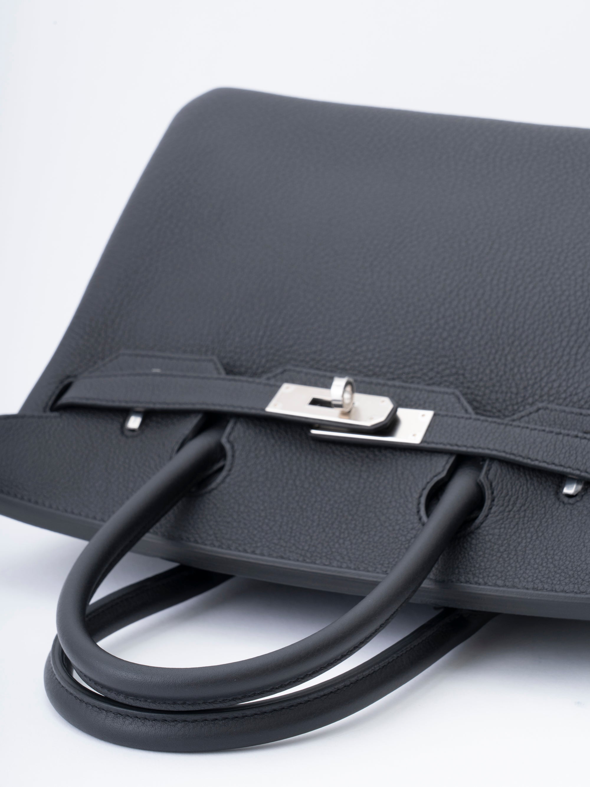 Hermès Birkin 30 Handbag, Stamp K: 2025, Togo, Black 89, Silver Hardware