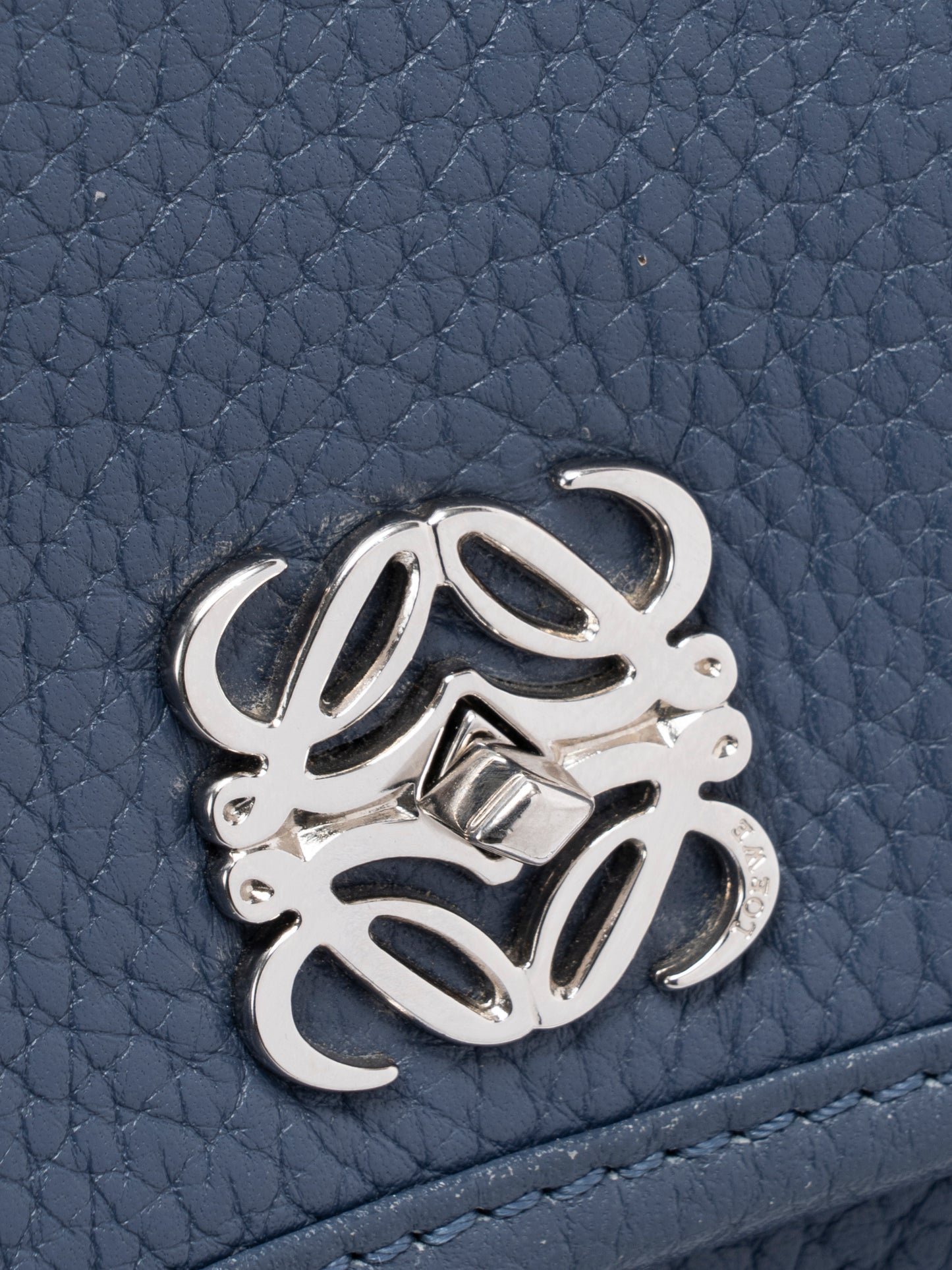 ロエベ アラモ ハンドバッグ ストラップ付き レザー ブルー シルバー金具