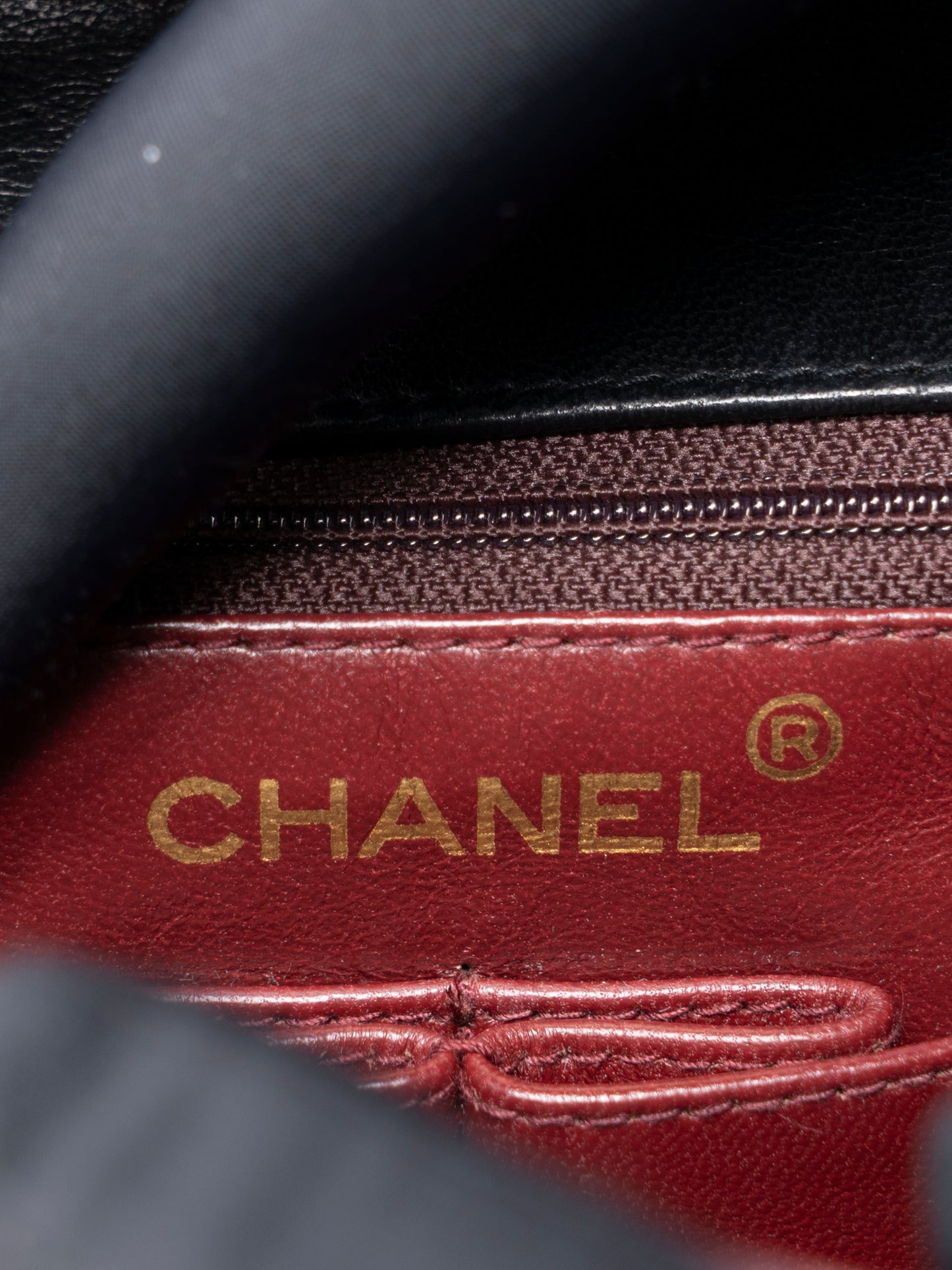 シャネル ミニマトラッセ20 チェーンショルダーバッグ ラムスキン ブラック ゴールド金具