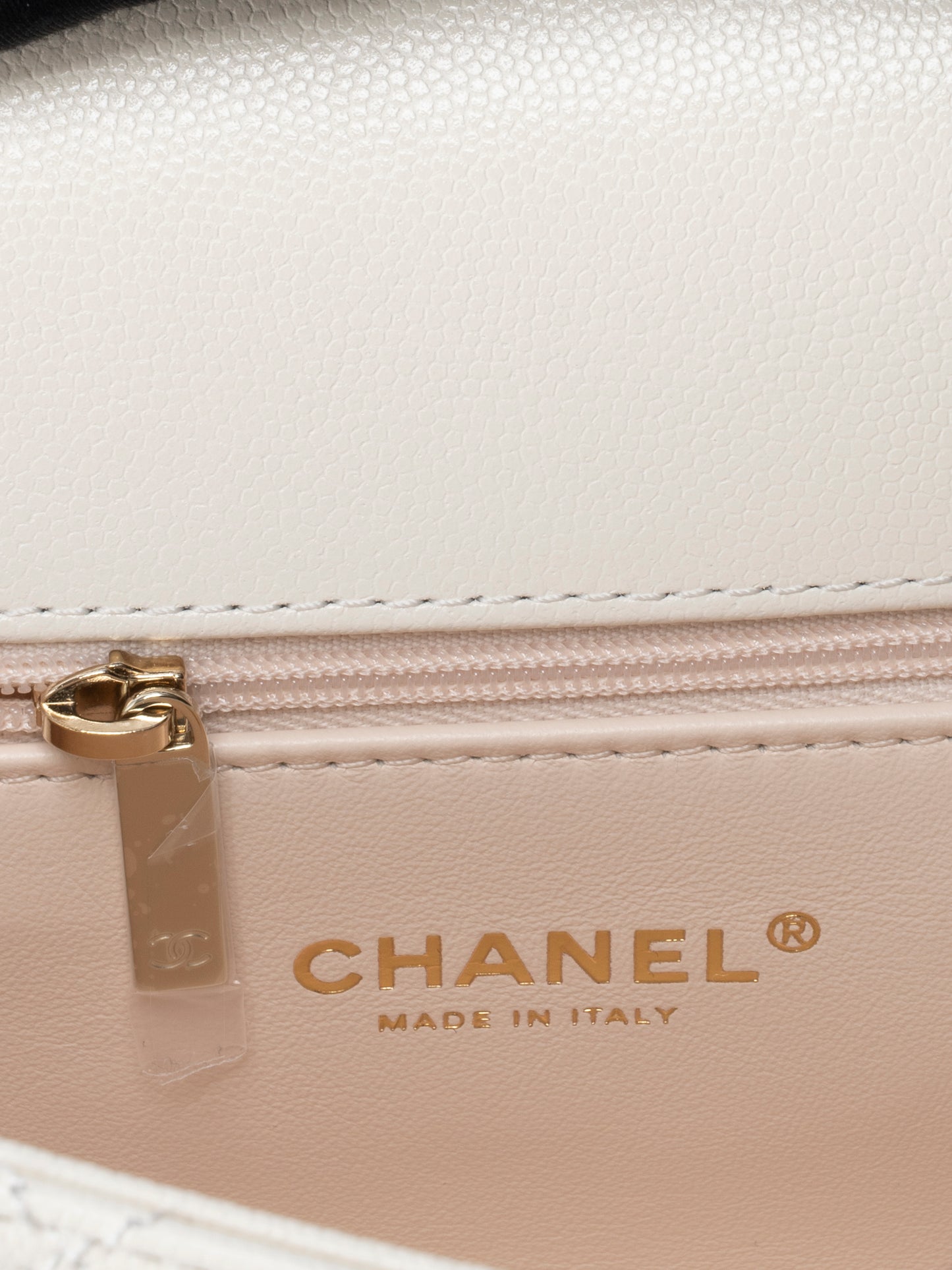 シャネル マトラッセ  ココハンドル29 シリアルプレート チェーンショルダーバッグ バッグ キャビアスキン ホワイト ゴールド金具 新品