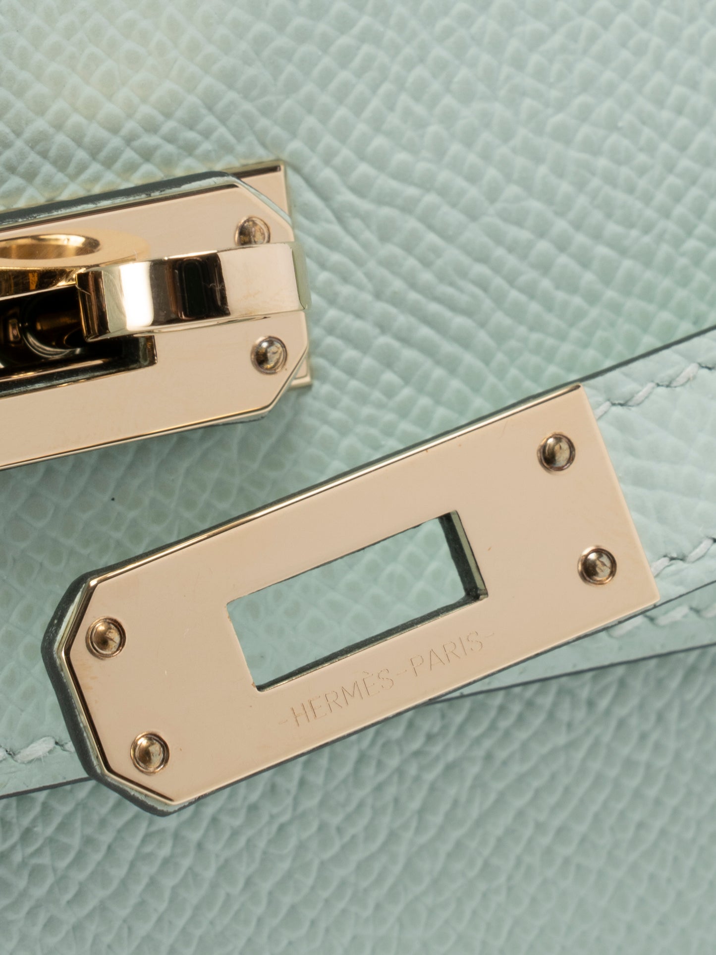 エルメス ケリー25 ハンドバッグ K刻:2025年 エプソン ヴェールペパーミント ゴールド金具 新品