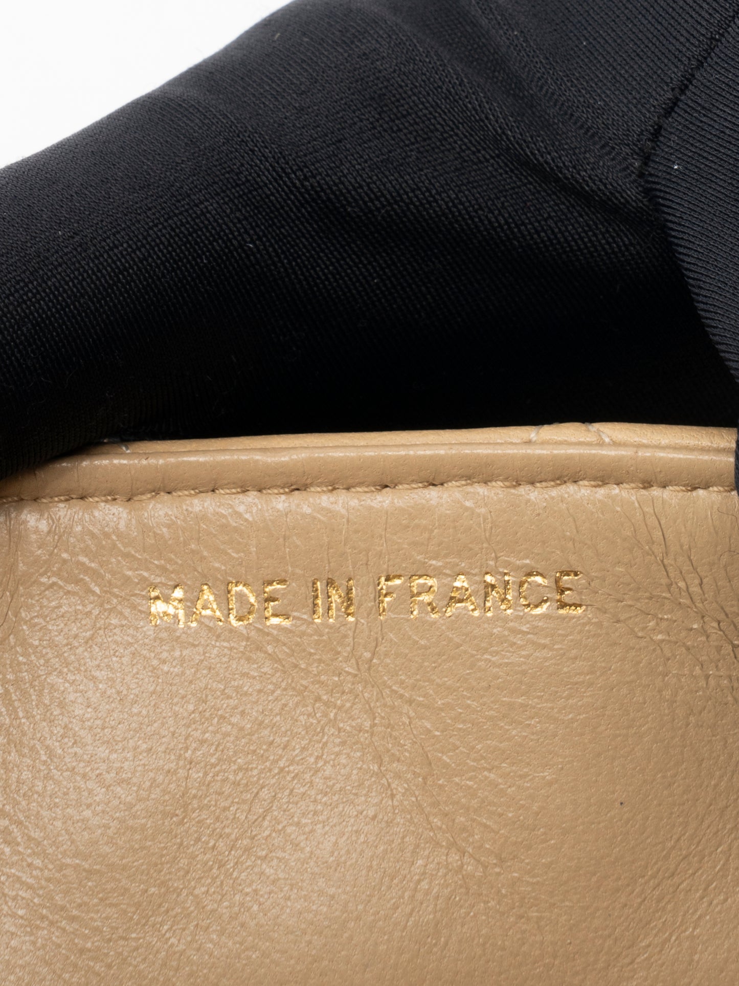 シャネル マトラッセ フルフラップ チェーンショルダーバッグ ラムスキン ベージュ ゴールド金具