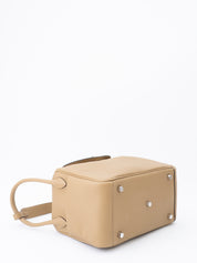 Hermès Lindy 26 Shoulder Bag, Stamp G: 2026, Taurillon Clemence, Dune 2D, Gold Hardware, New