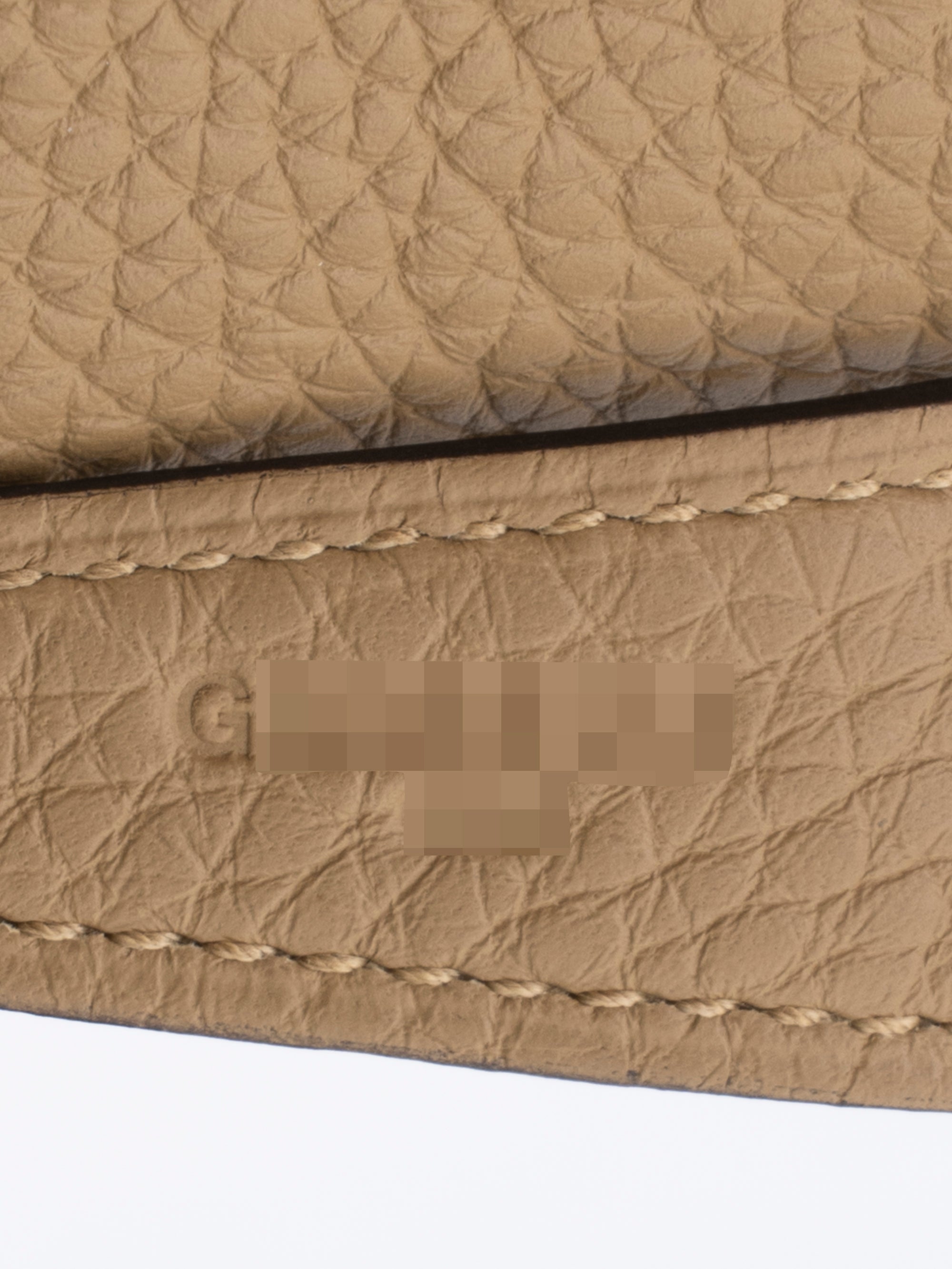 Hermès Lindy 26 Shoulder Bag, Stamp G: 2026, Taurillon Clemence, Dune 2D, Gold Hardware, New