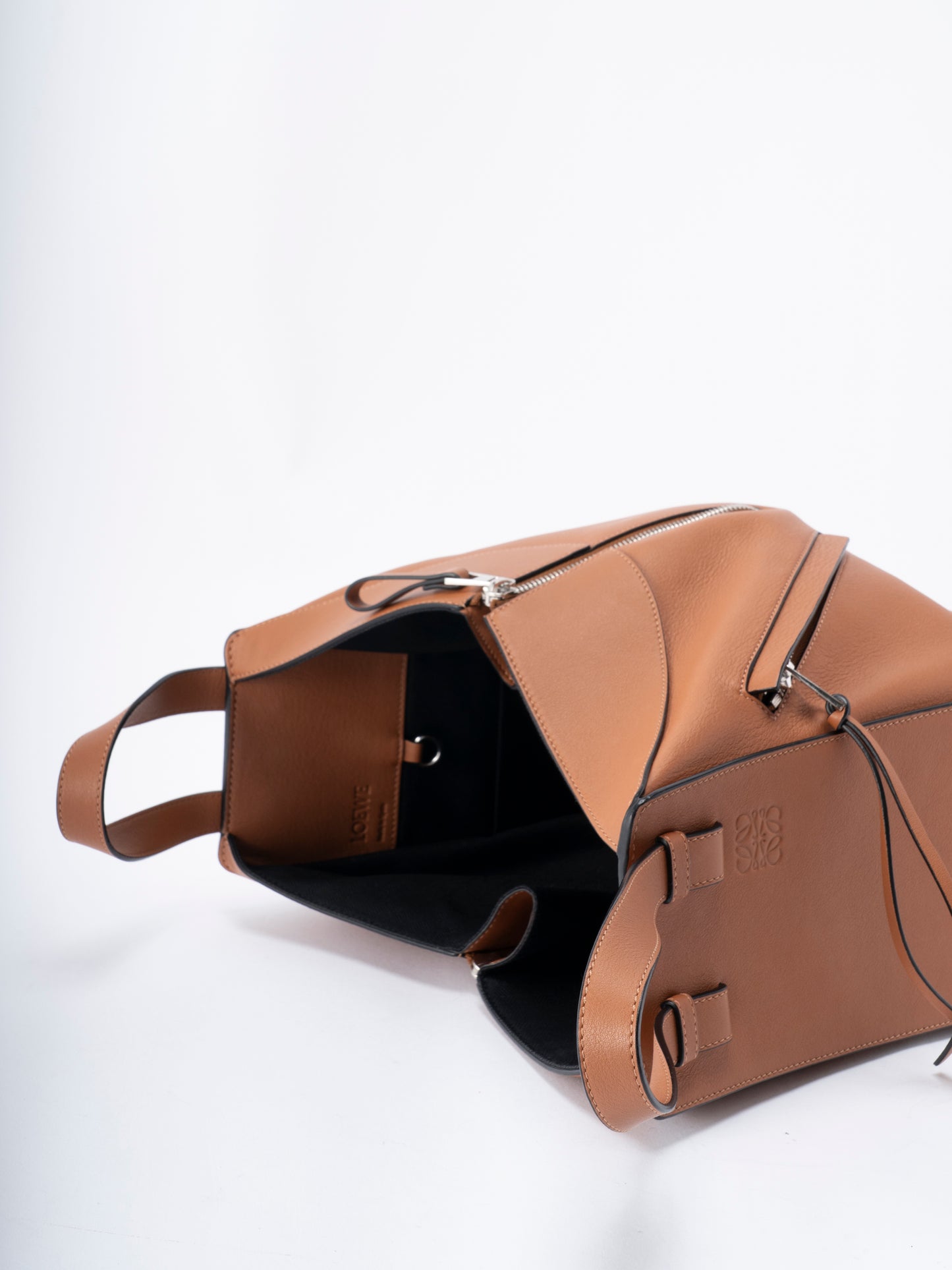 ロエベ ハンモック スモール 2WAY ショルダーバッグ レザー タン シルバー金具