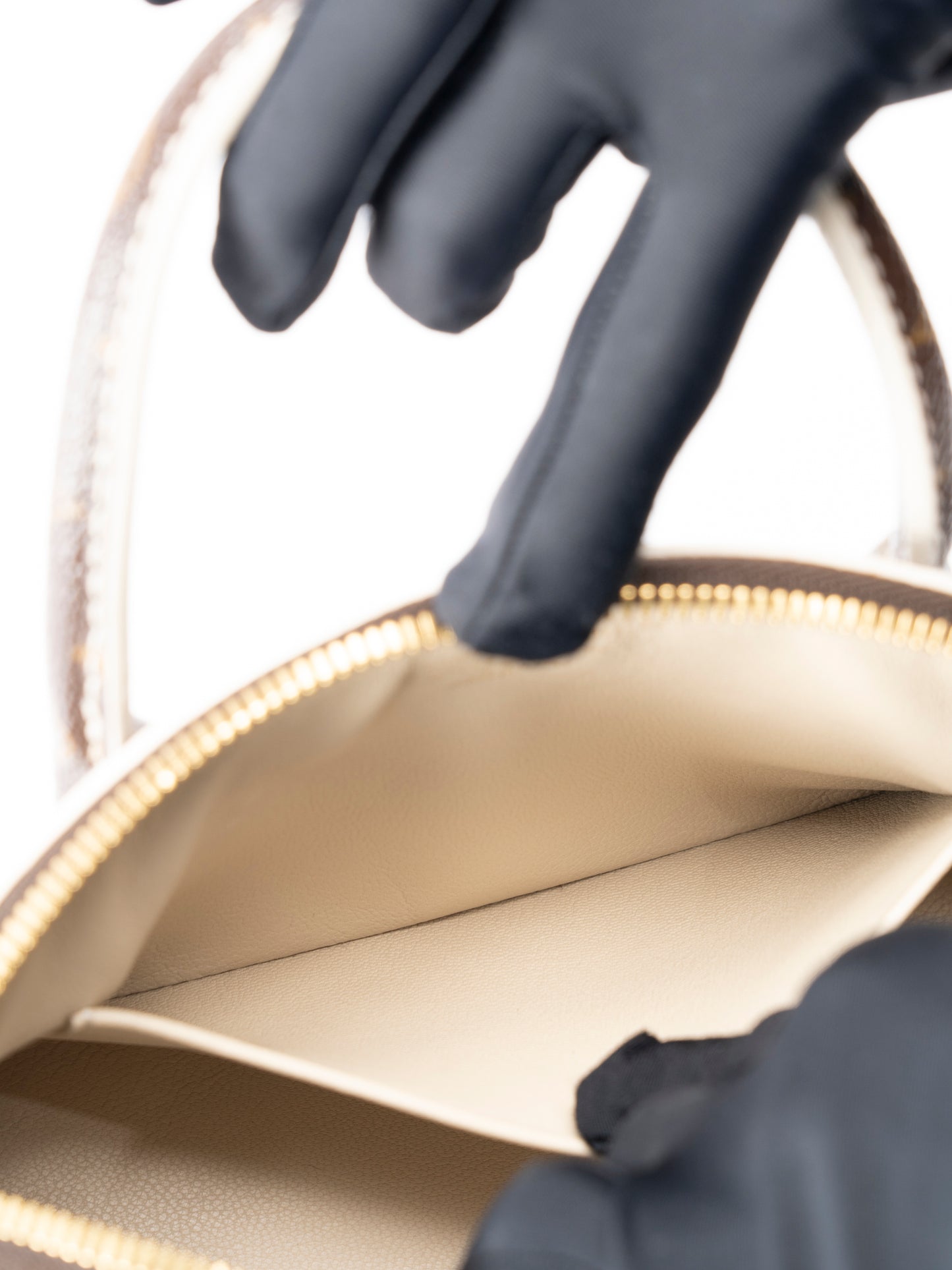 ルイ・ヴィトン M40599 シャイニー ロックイットBB ハンドバッグ モノグラムキャンバス ブラウン ゴールド金具