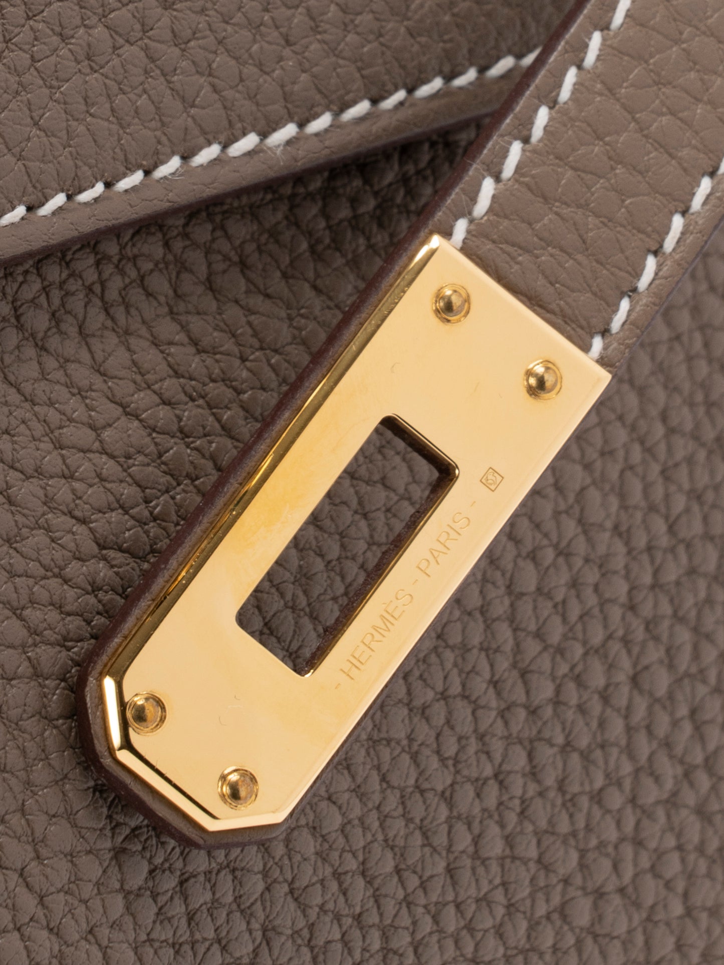 エルメス ケリー25 ハンドバッグ 内縫い B刻:2023年 トゴ エトゥープ18 ゴールド金具