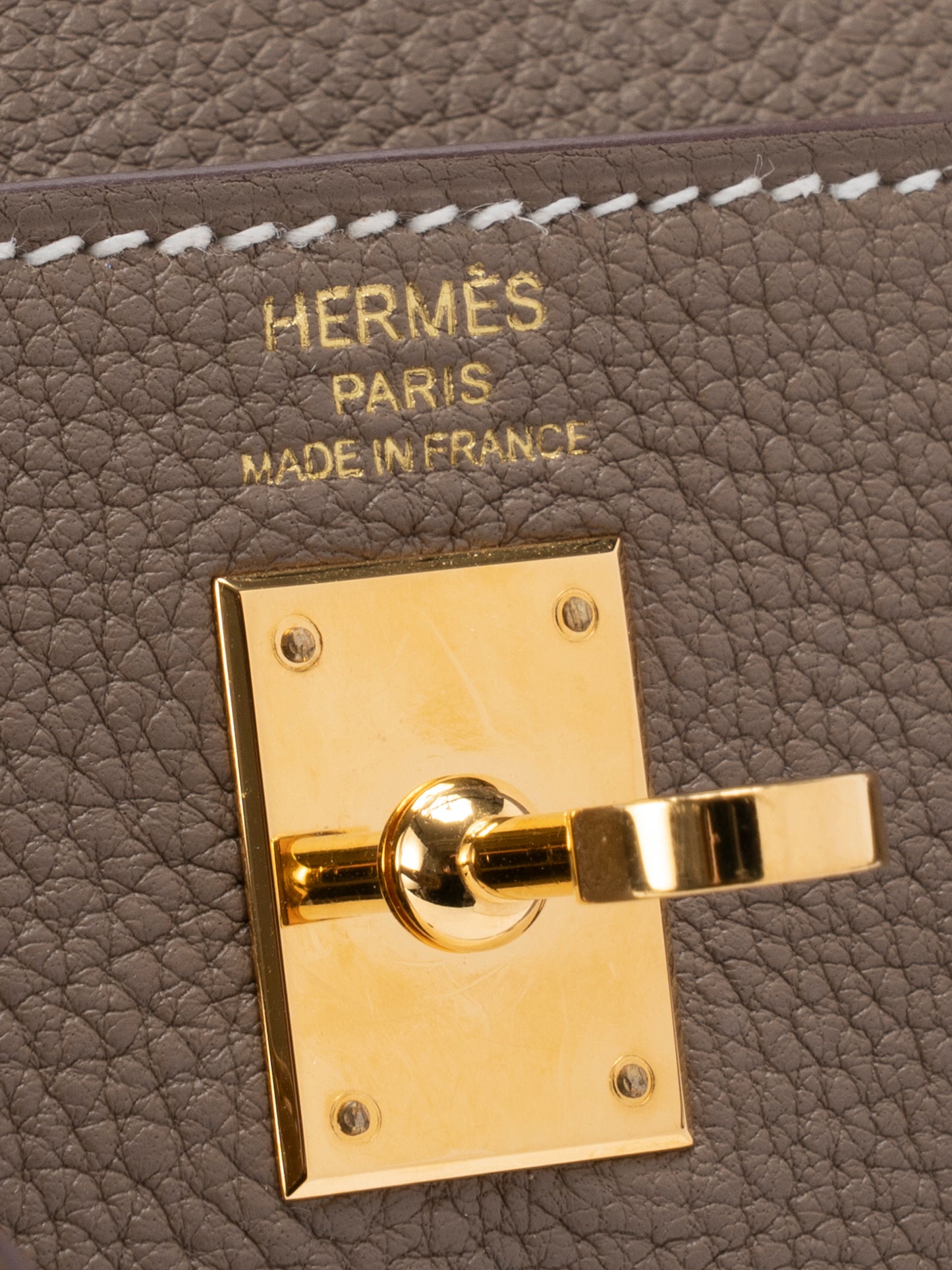 エルメス ケリー25 ハンドバッグ 内縫い B刻:2023年 トゴ エトゥープ18 ゴールド金具