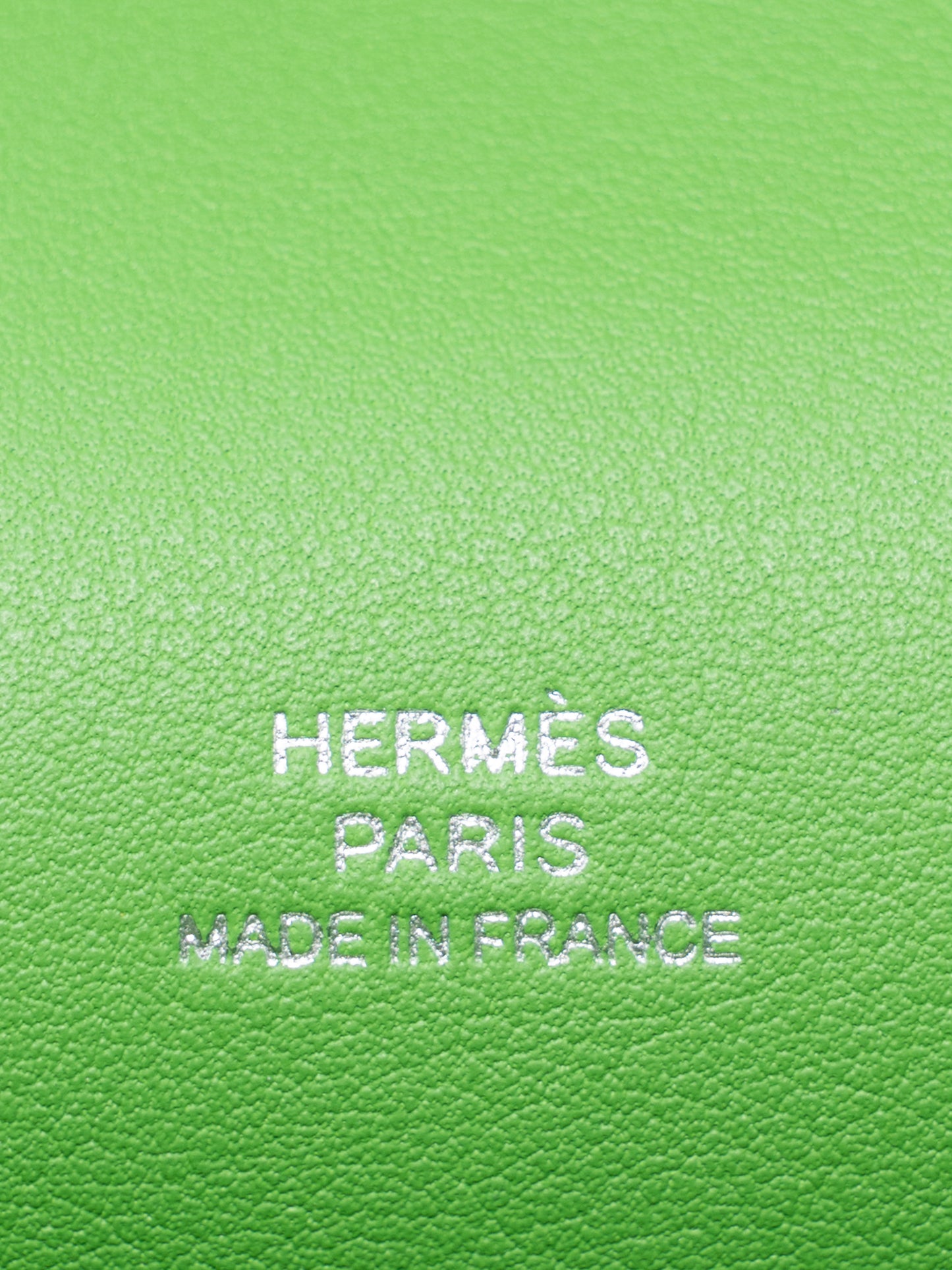 エルメス ポシェットケリー K刻:2025年 スイフト ヴェールユッカ シルバー金具 新品