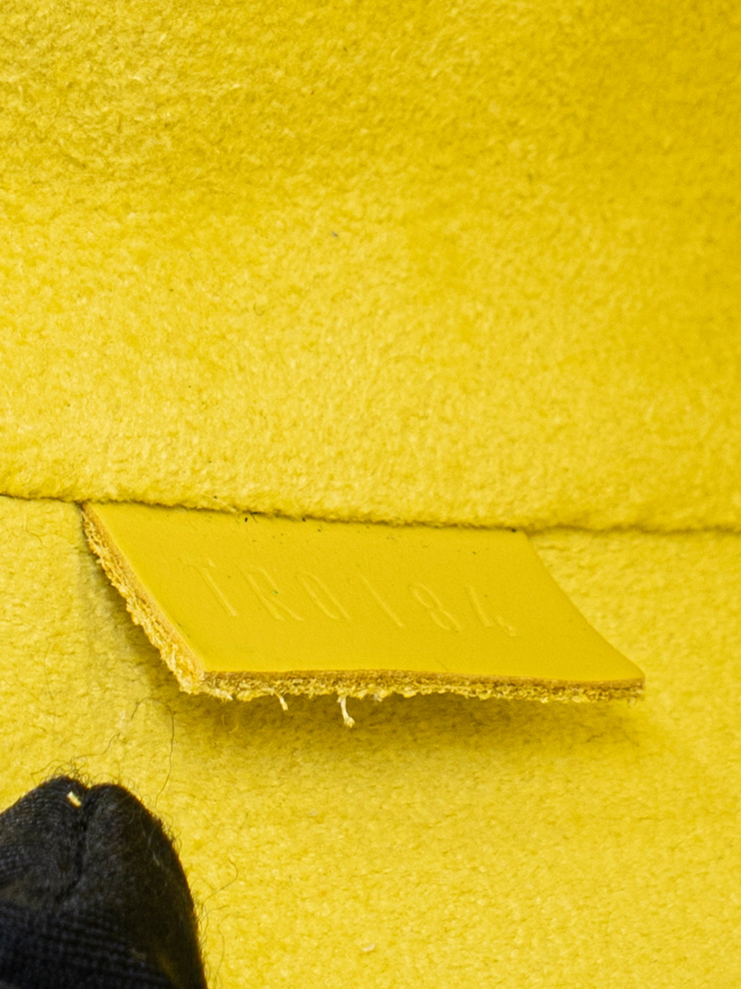 ルイ・ヴィトン M52944 ポシェットアクセソワール アクセサリーポーチ エピ イエロー シルバー金具