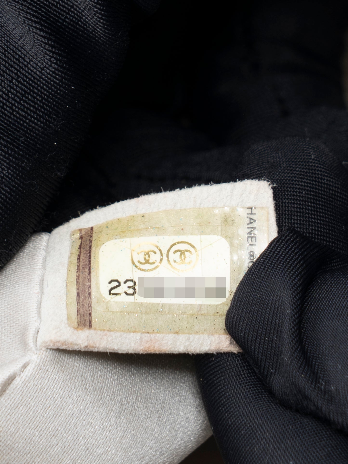 シャネル ココマーク フラップチェーンショルダーバッグ スパンコール ゴールド×ホワイト ゴールド金具