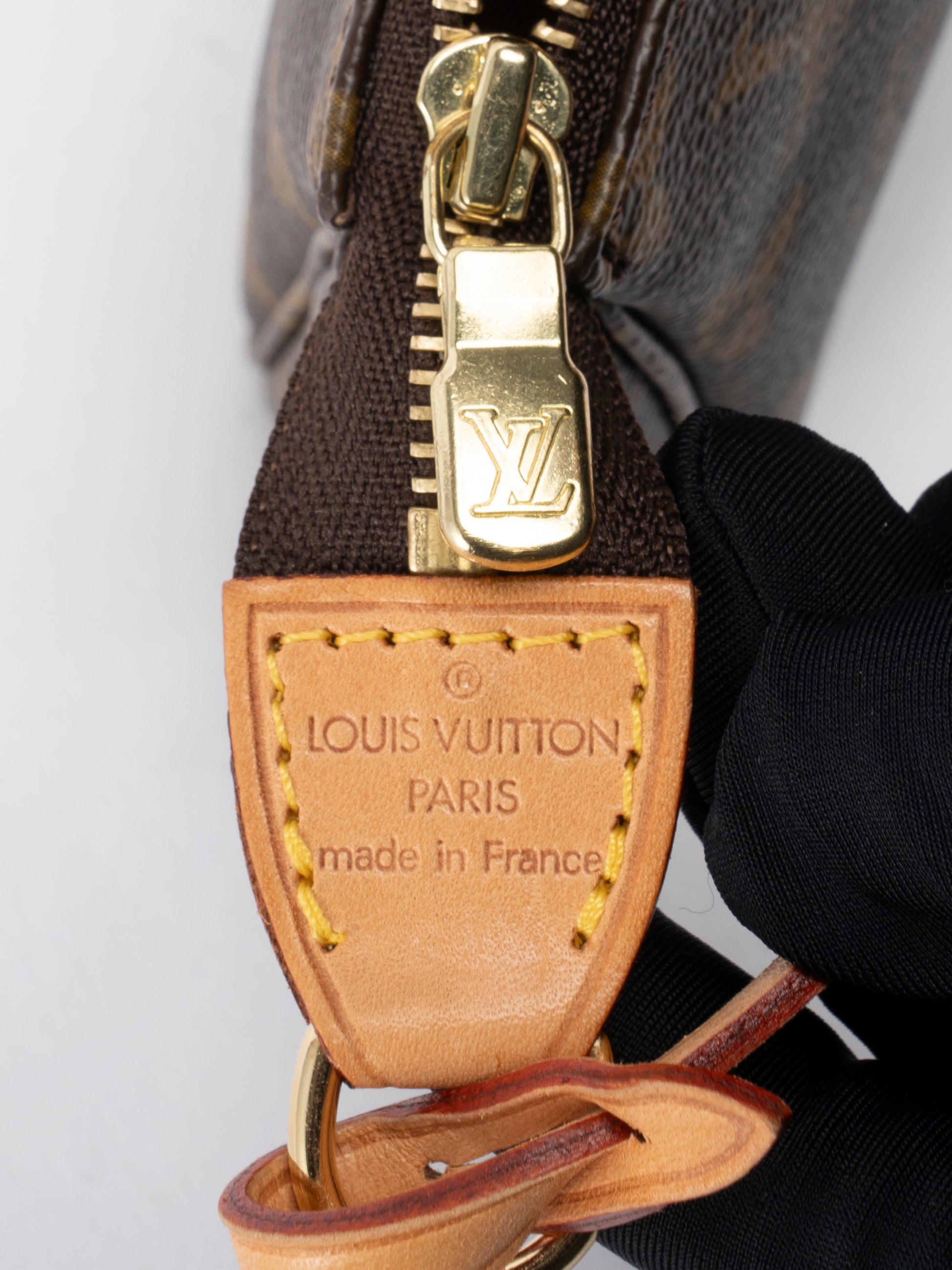 ルイヴィトン アクセサリーポーチ ポシェット アクセソワール  