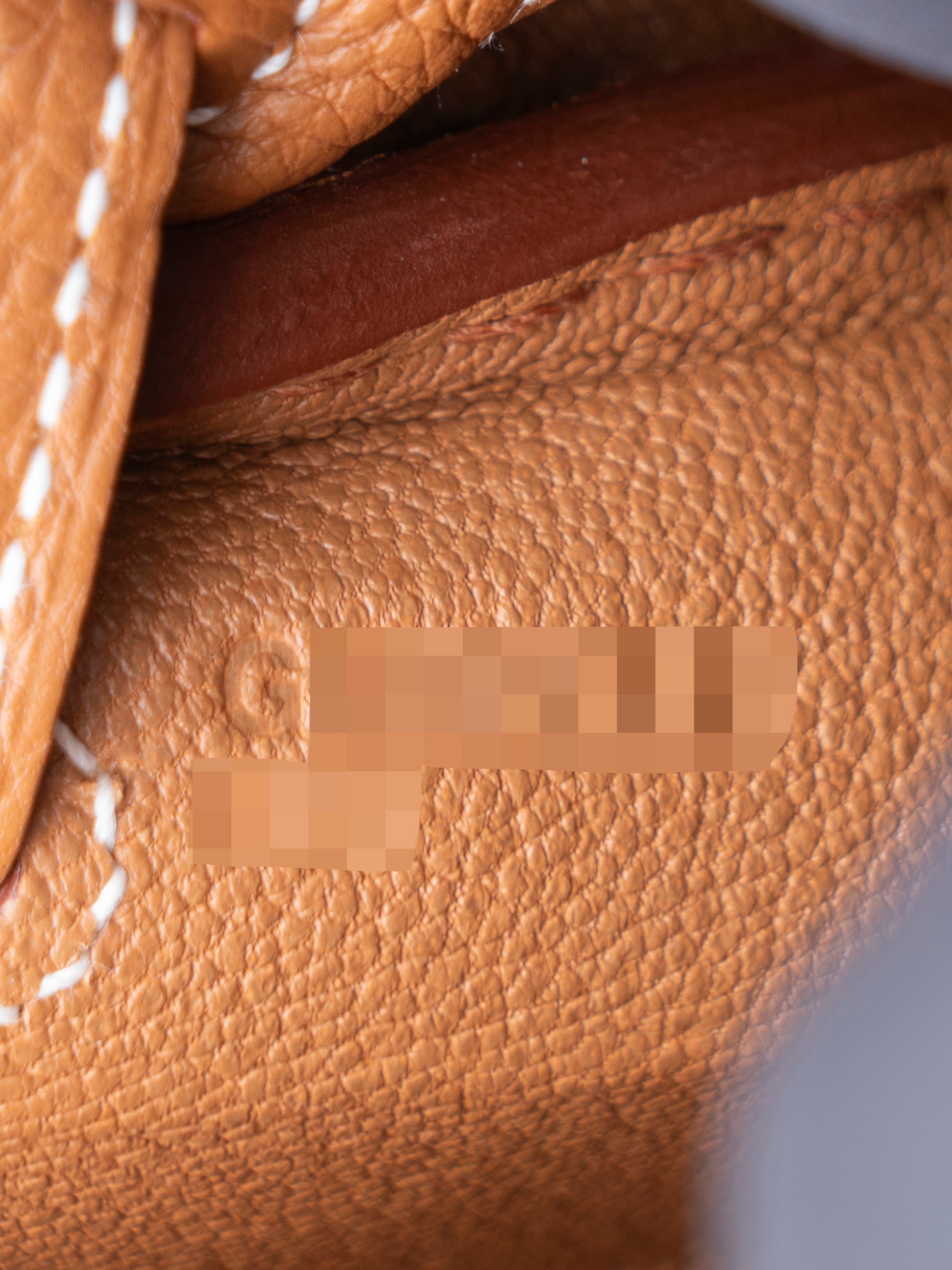 Hermès Kelly 25 Handbag, Interior Stitched, G Stamp: 2026, Togo Gold 37, Gold Hardware, New