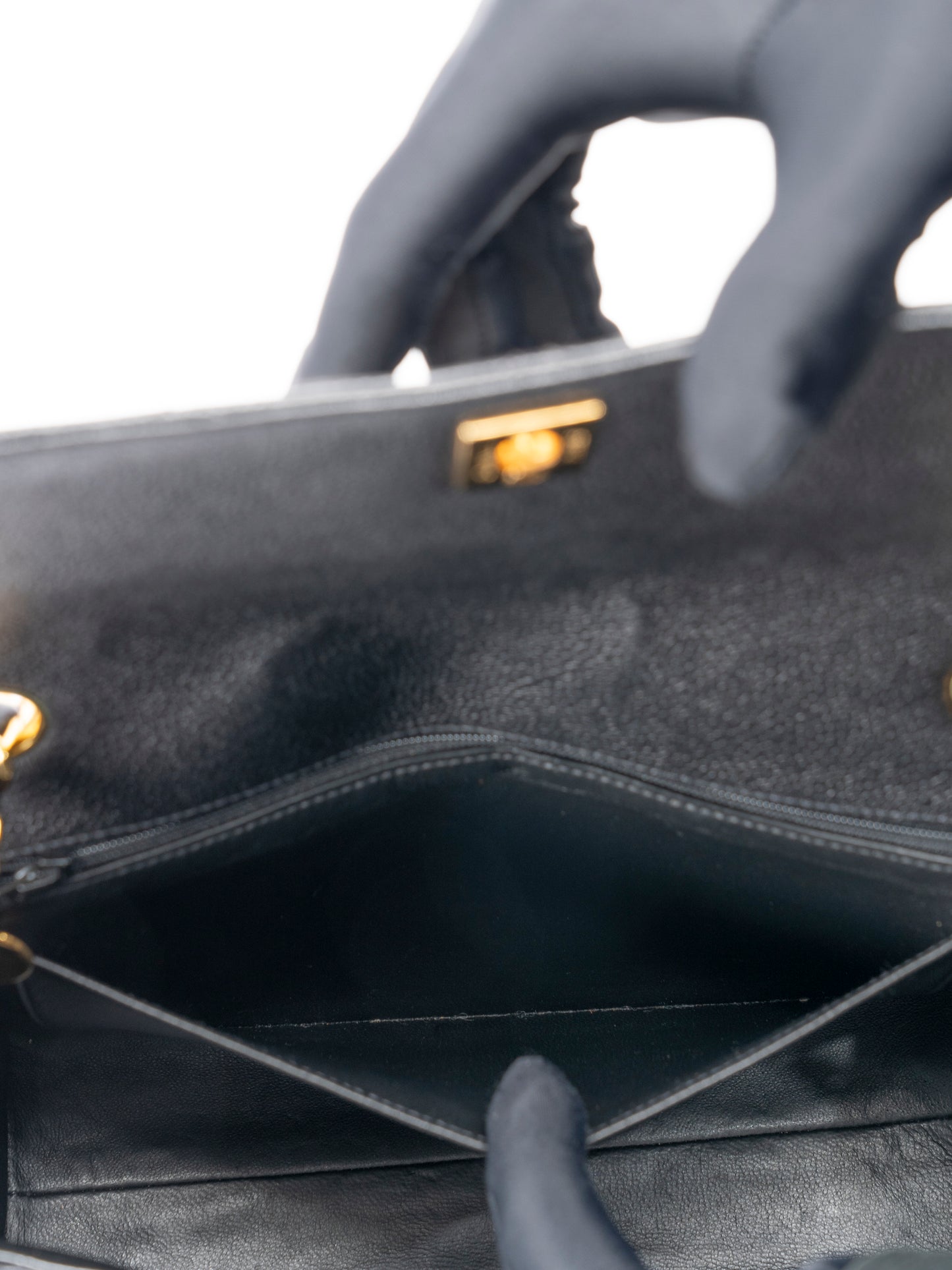 シャネル マトラッセ チェーンショルダーバッグ キャビアスキン ブラック ゴールド金具