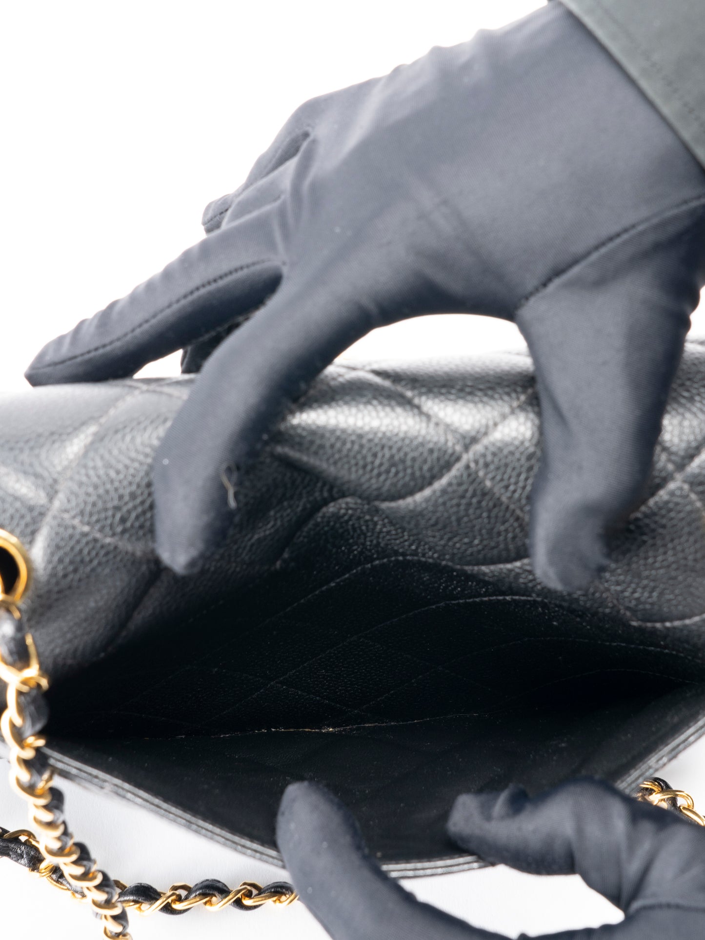 シャネル マトラッセ チェーンショルダーバッグ キャビアスキン ブラック ゴールド金具