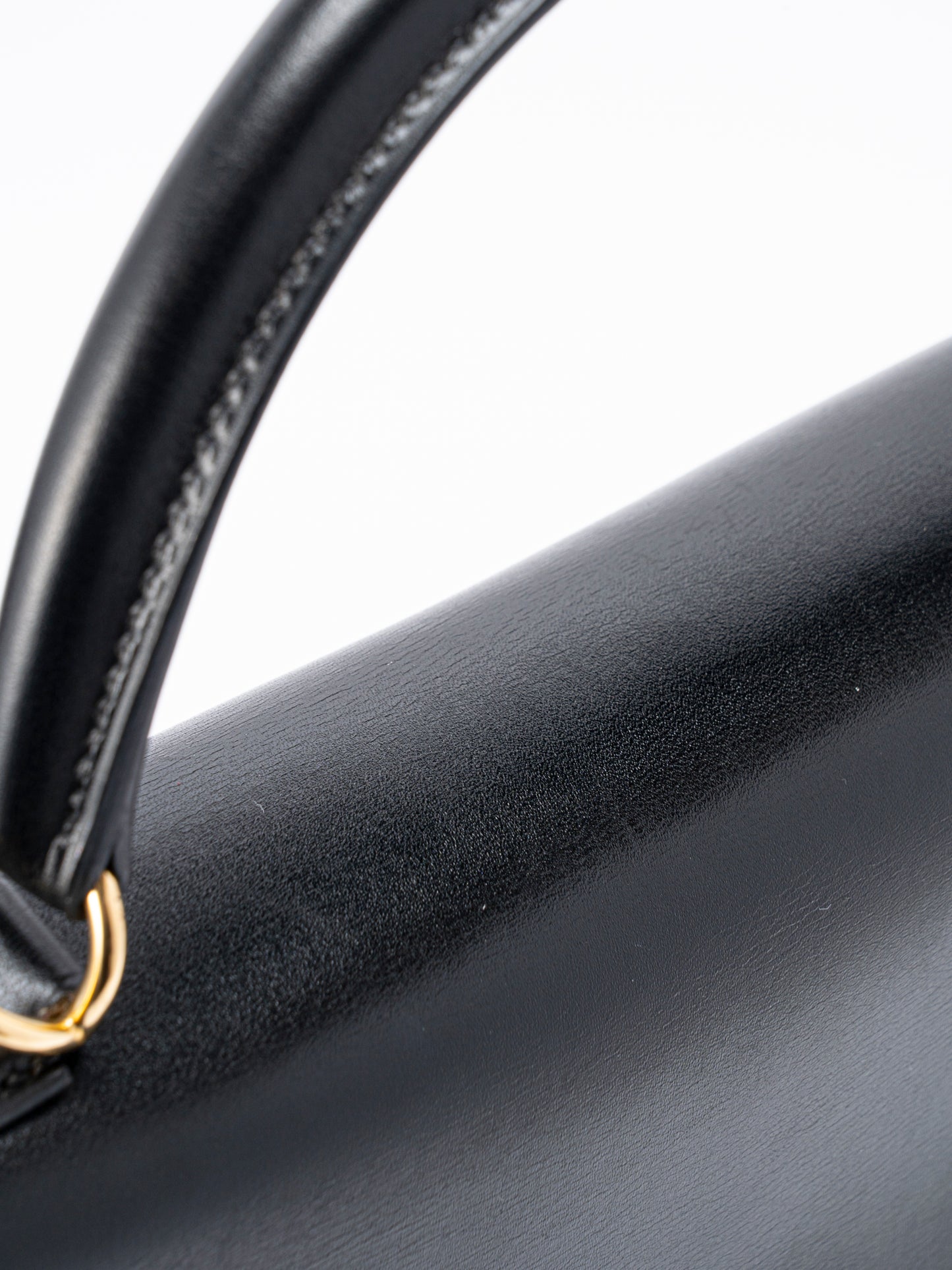 エルメス ケリー32 ハンドバッグ 内縫い □E刻:2001年 ボックスカーフ ブラック ゴールド金具