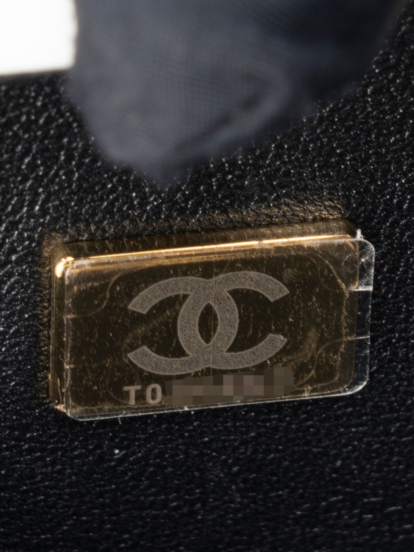 シャネル 香水ボトルチェーンイブニングバッグ チェーンショルダーバッグ シリアルプレート プレキシガラス エナメル マルチカラー ゴールド金具