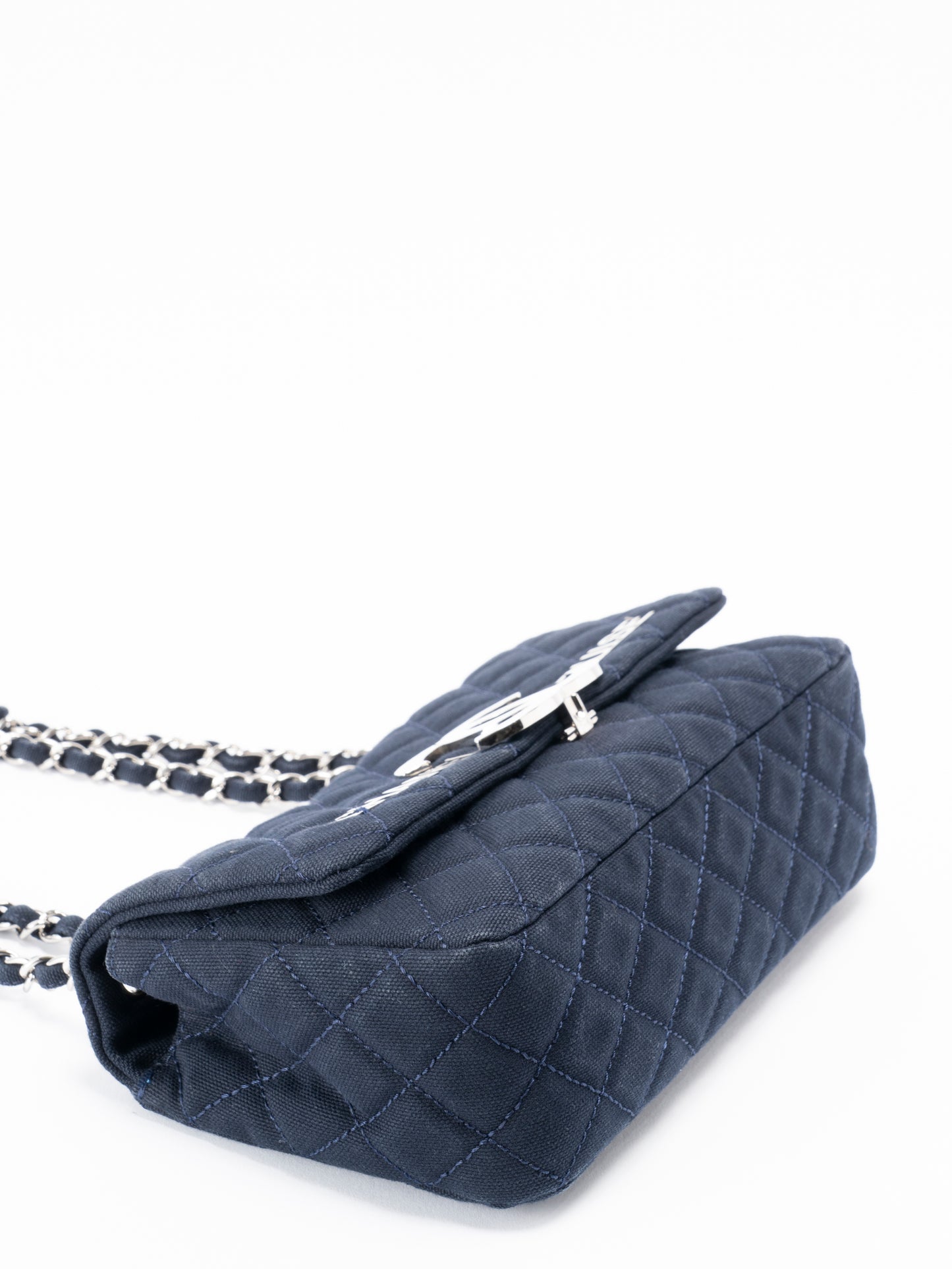 シャネル クルーズライン ショルダーバッグ キャンバス ネイビー シルバー金具