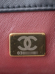 Chanel Matelassé Pearl Chain Shoulder Bag Lambskin Black Gold-Tone Hardware