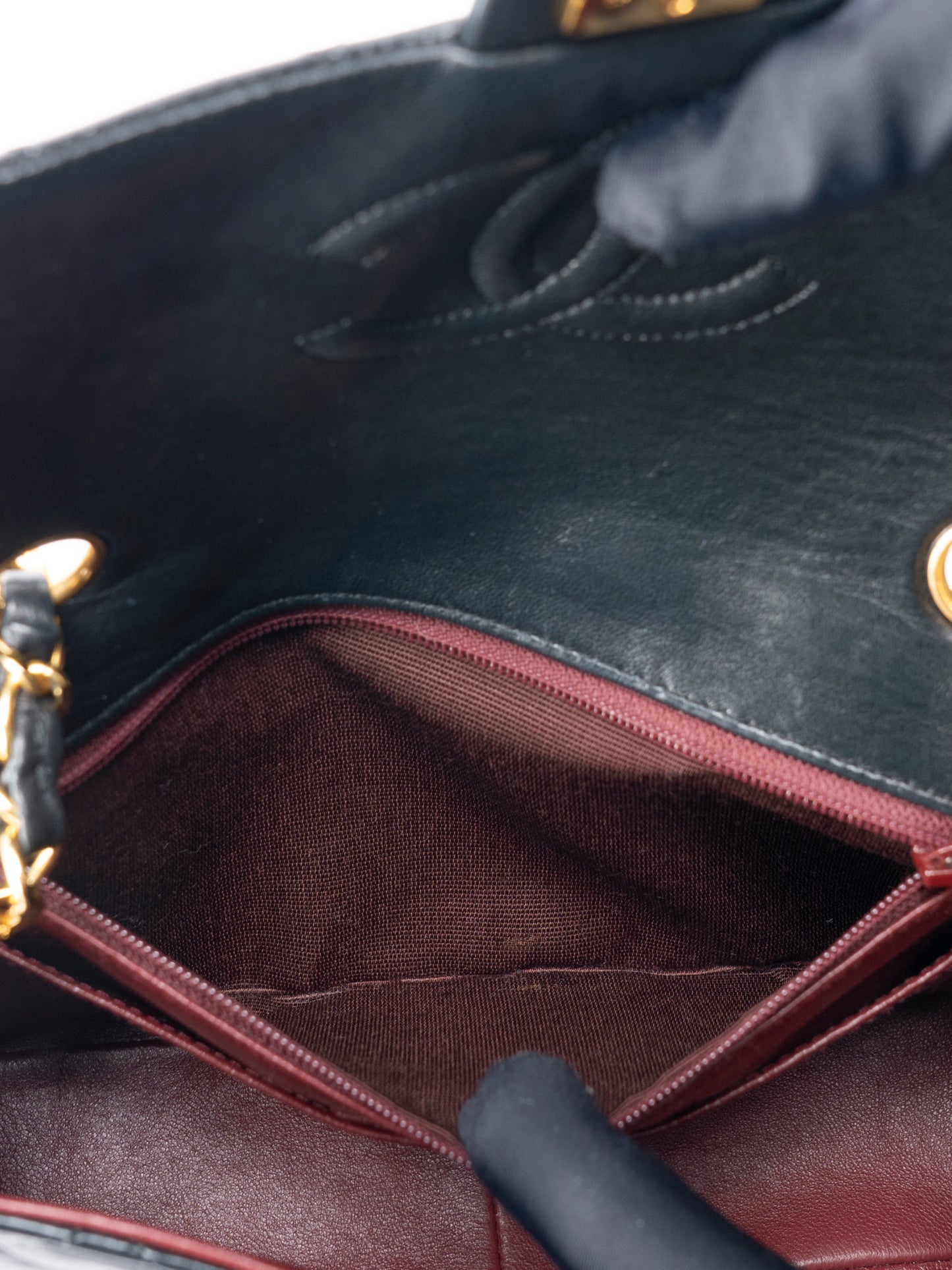 シャネル ミニマトラッセ20 チェーンショルダーバッグ ラムスキン ブラック ゴールド金具