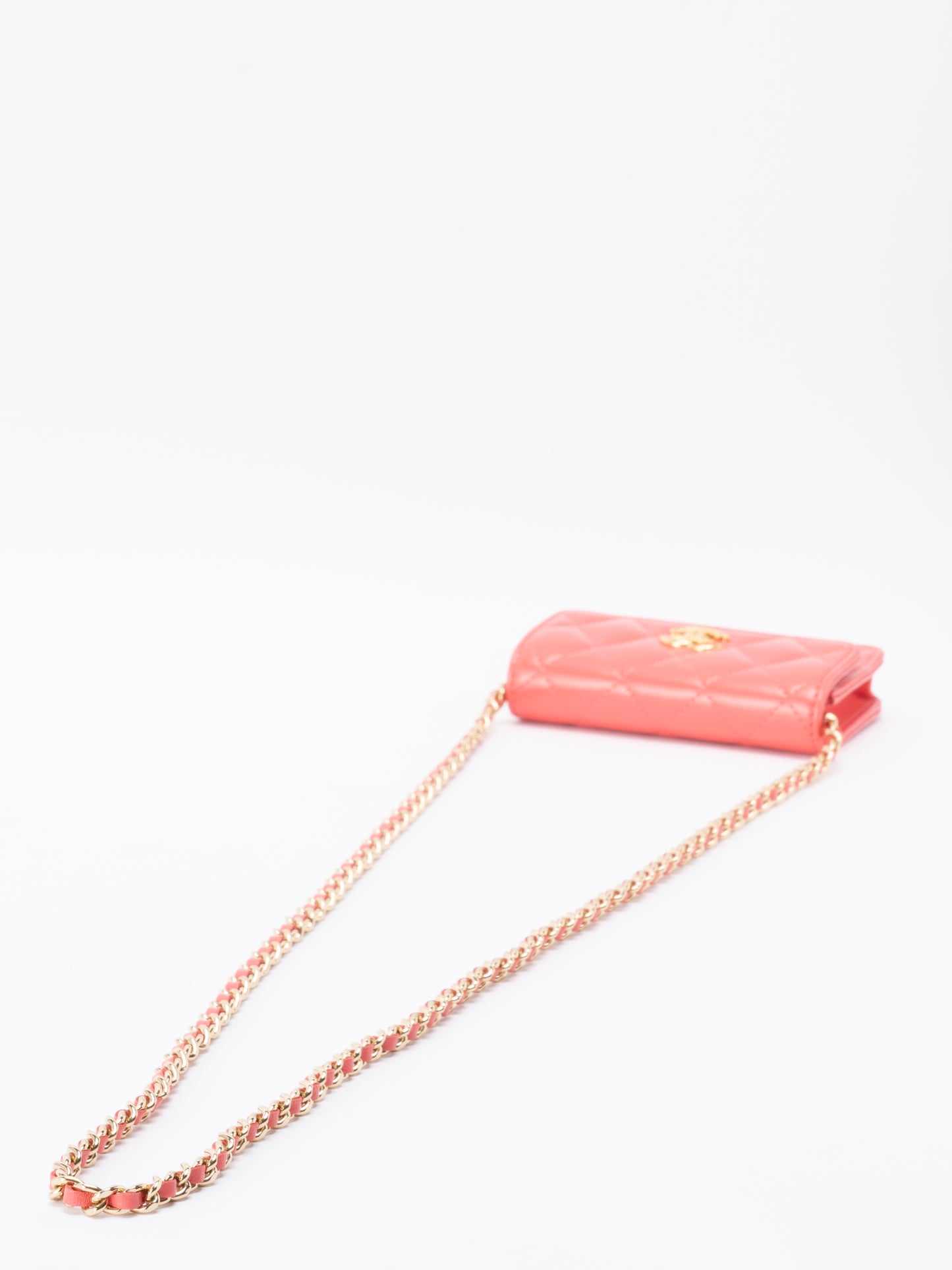 シャネル マトラッセ ランダムシリアル ミニ チェーンショルダーバッグ カーフスキン ピンク ゴールド金具