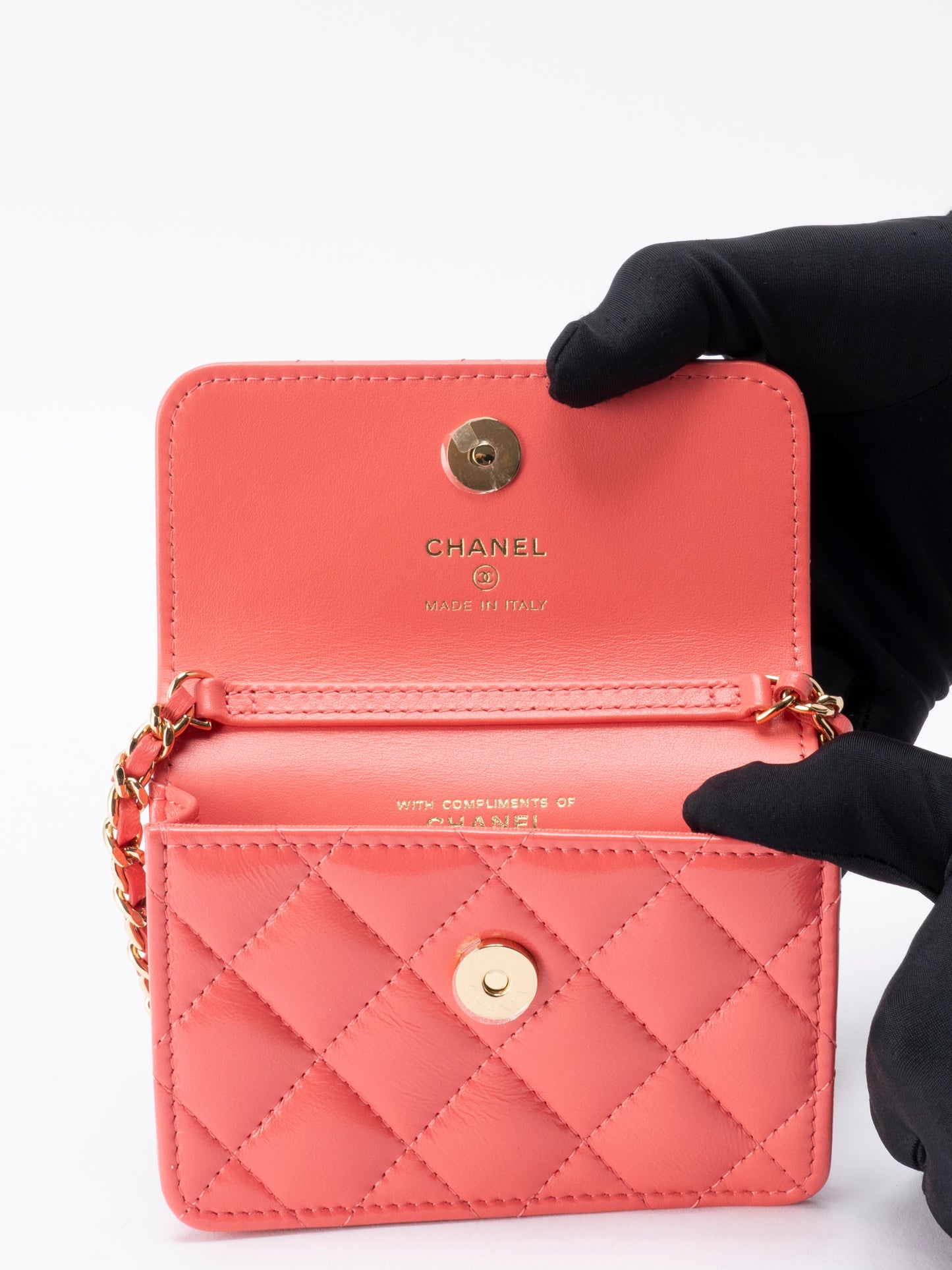 シャネル マトラッセ ランダムシリアル ミニ チェーンショルダーバッグ カーフスキン ピンク ゴールド金具