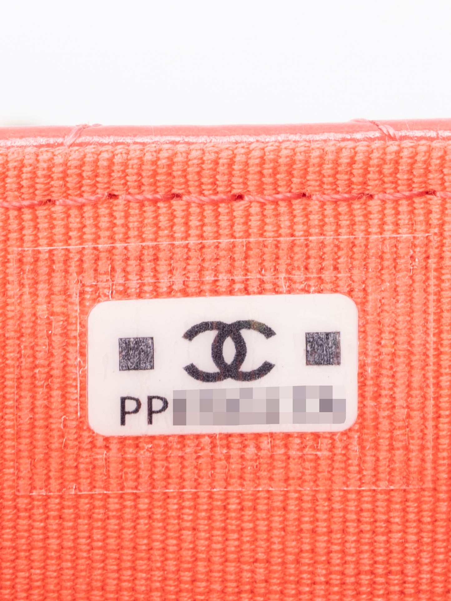 シャネル マトラッセ ランダムシリアル ミニ チェーンショルダーバッグ カーフスキン ピンク ゴールド金具