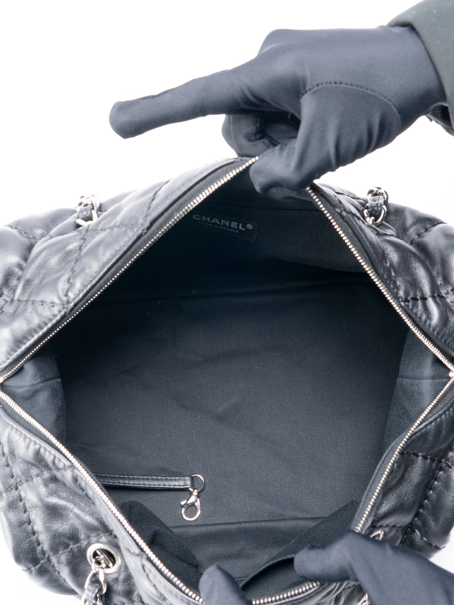 シャネル ワイルドステッチ チェーントートバッグ カーフスキン ブラック シルバー金具