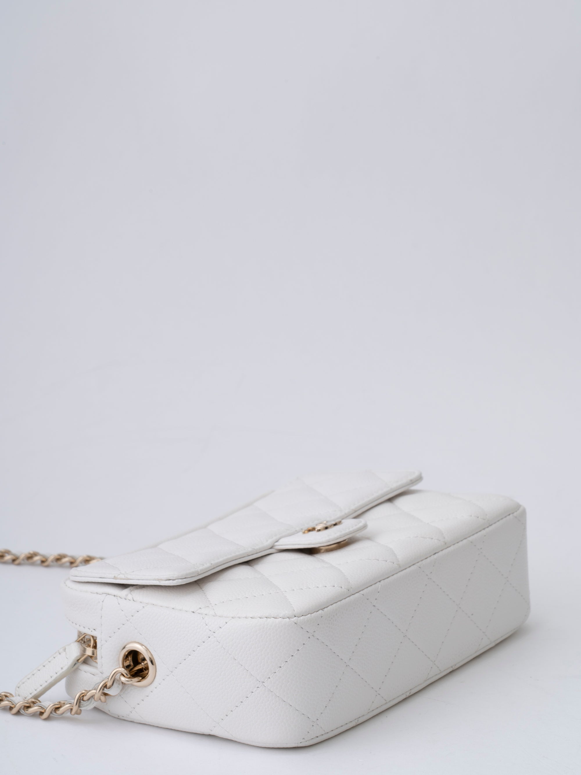 Chanel Matelassé Chain Random Serial Camera Bag Caviar Skin White Gold Hardware