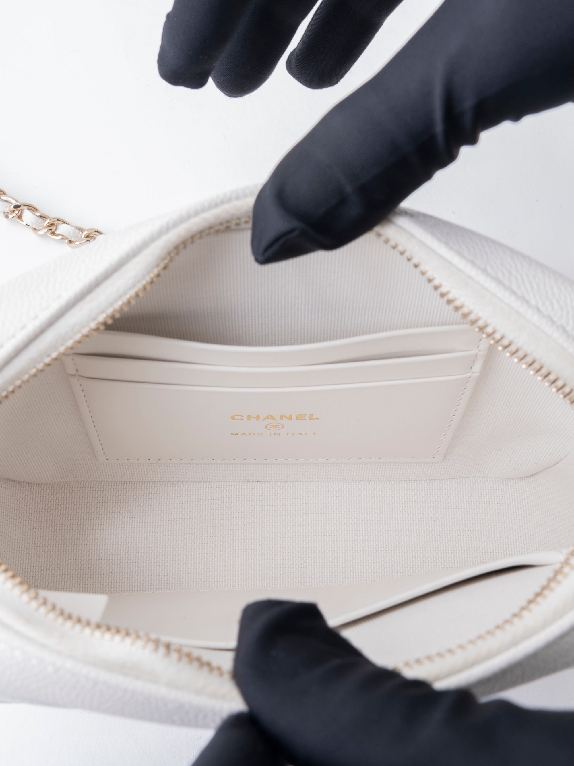 Chanel Matelassé Chain Random Serial Camera Bag Caviar Skin White Gold Hardware